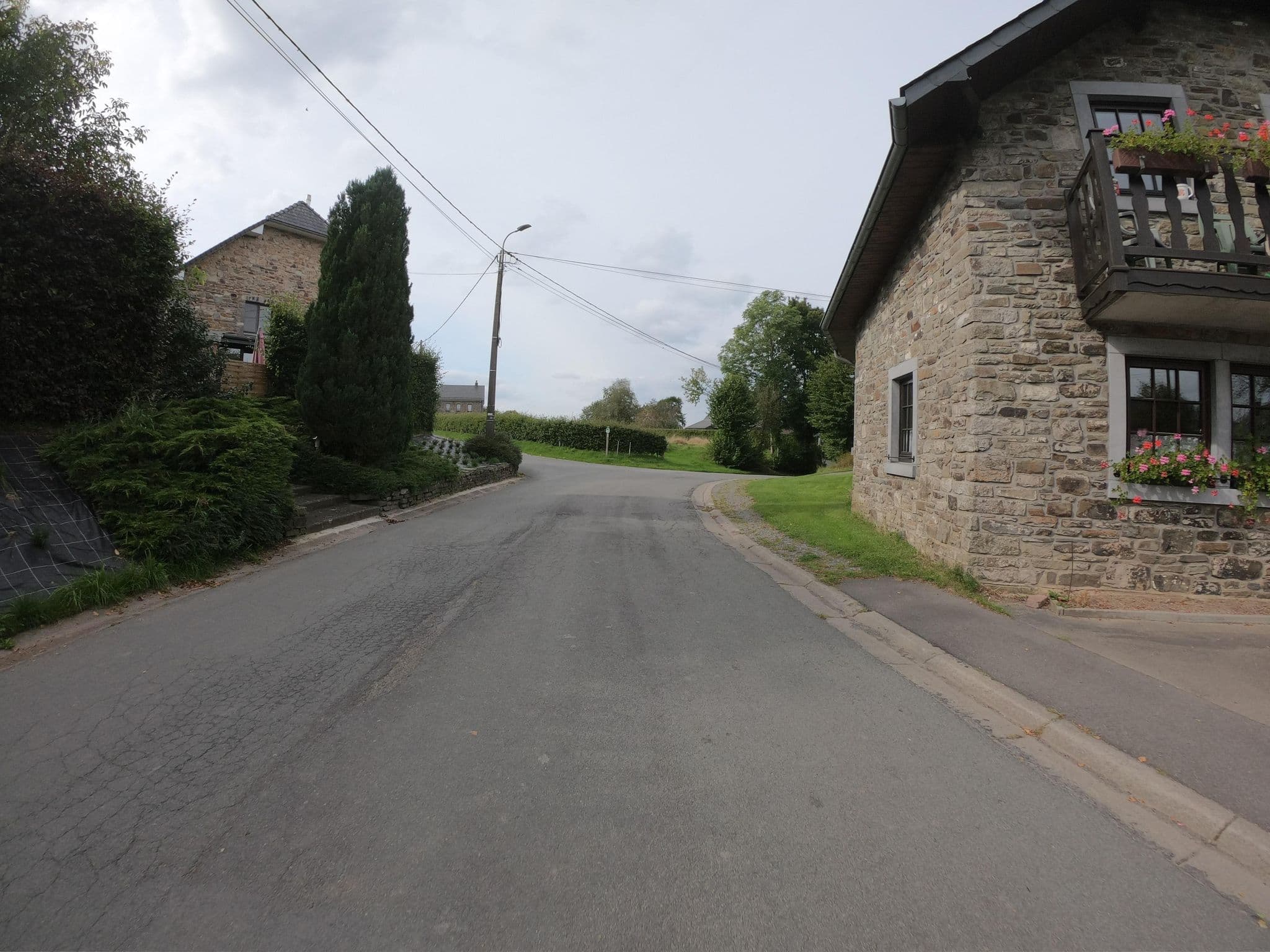 Street view near Gites-Chambres, Robertville — © joostjakob (CC BY-SA · Mapillary)