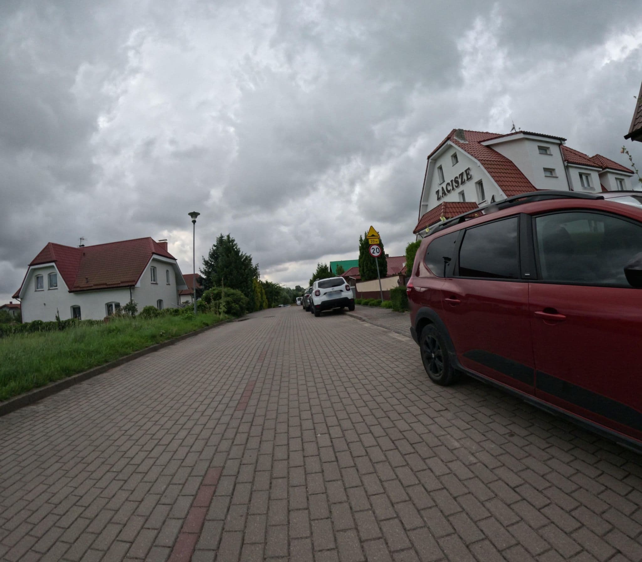 Street view near Willa Zacisze, Ustronie Morskie