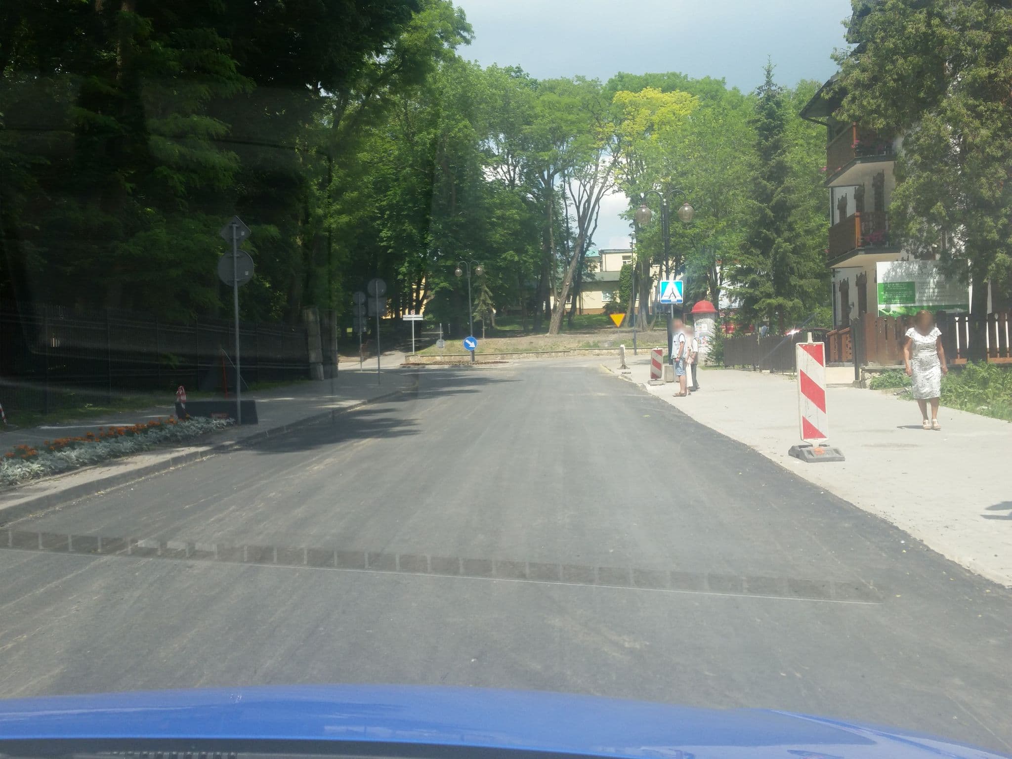 Street view near Hotel Brzozówka, Busko-Zdrój — © ireun (CC BY-SA · Mapillary)
