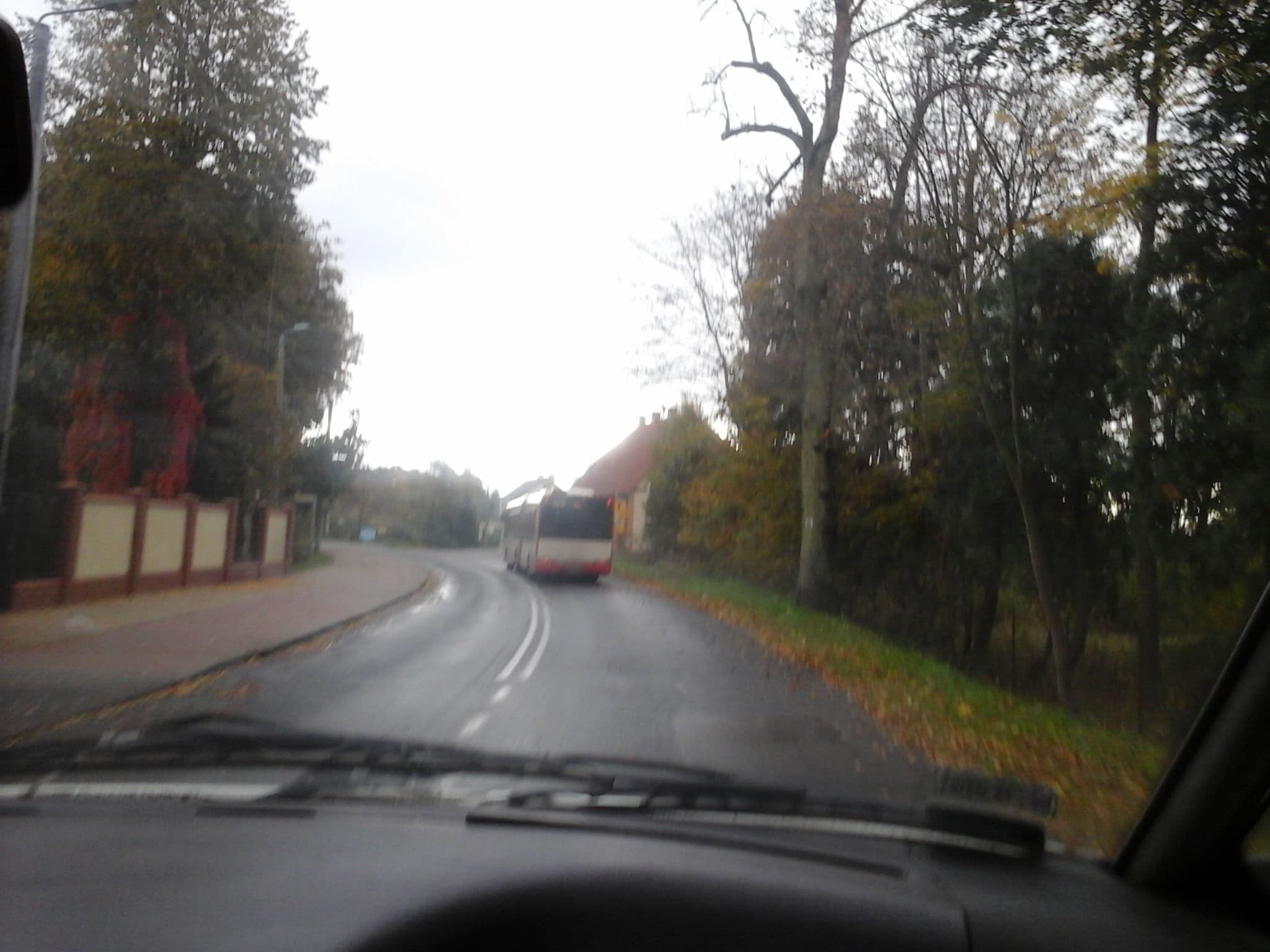 Street view near Hotel Bartan, Wyspa Sobieszewska — © rudzielec (CC BY-SA · Mapillary)