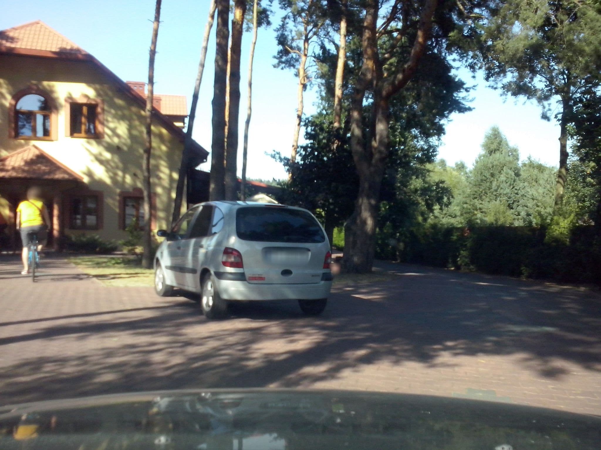 Street view near Sosnowy Dworek, Kielce — © zibi_osm (CC BY-SA · Mapillary)
