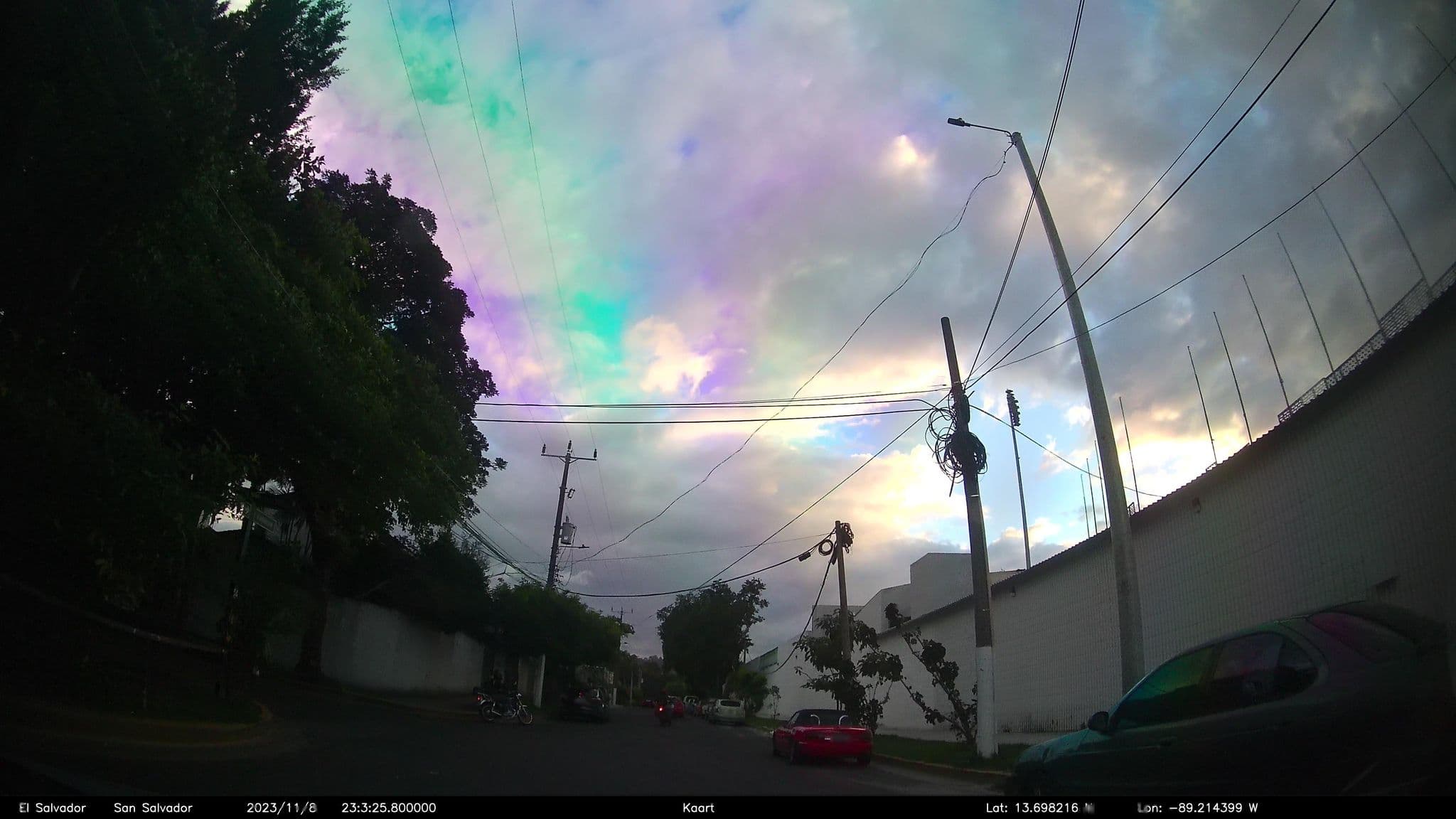 Street view near Hostal Portada, San Salvador — © kaart_2 (CC BY-SA · Mapillary)