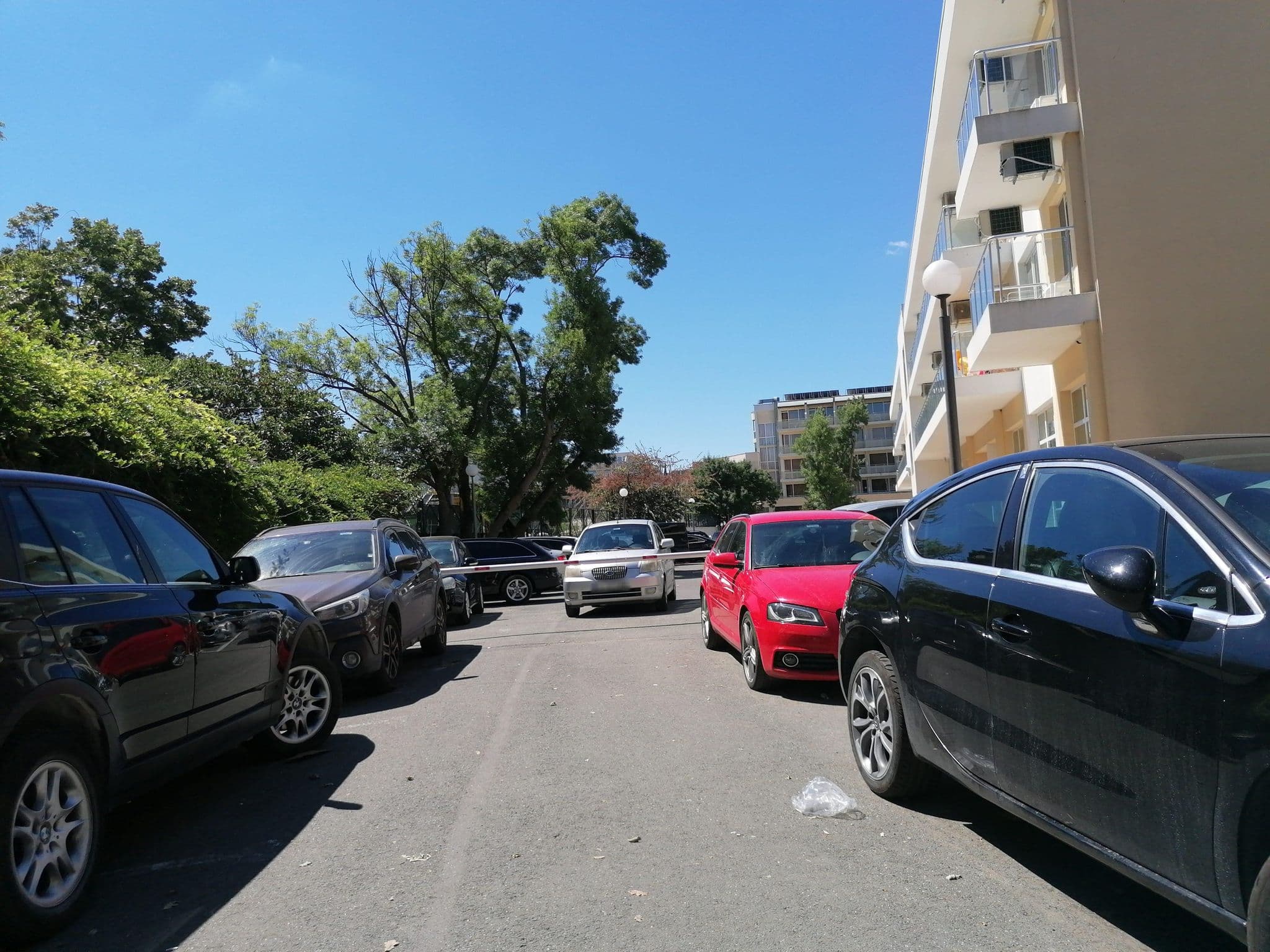 Street view near Bratanov Yassen apartments, Sveti Vlas
