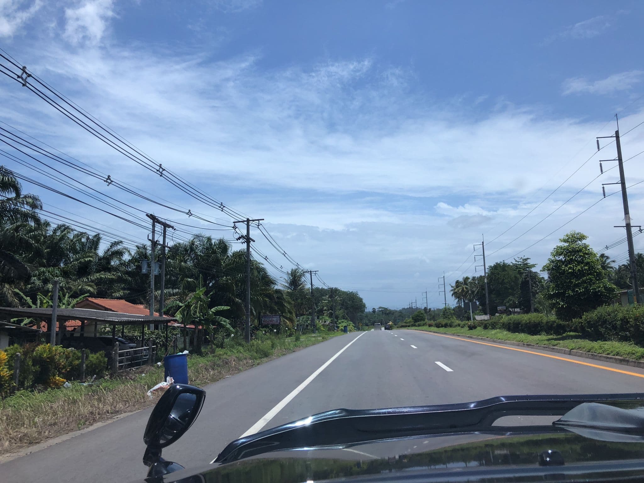 Street view near 414 ห้องพัก, Nuea Khlong — © pimpitcha (CC BY-SA · Mapillary)