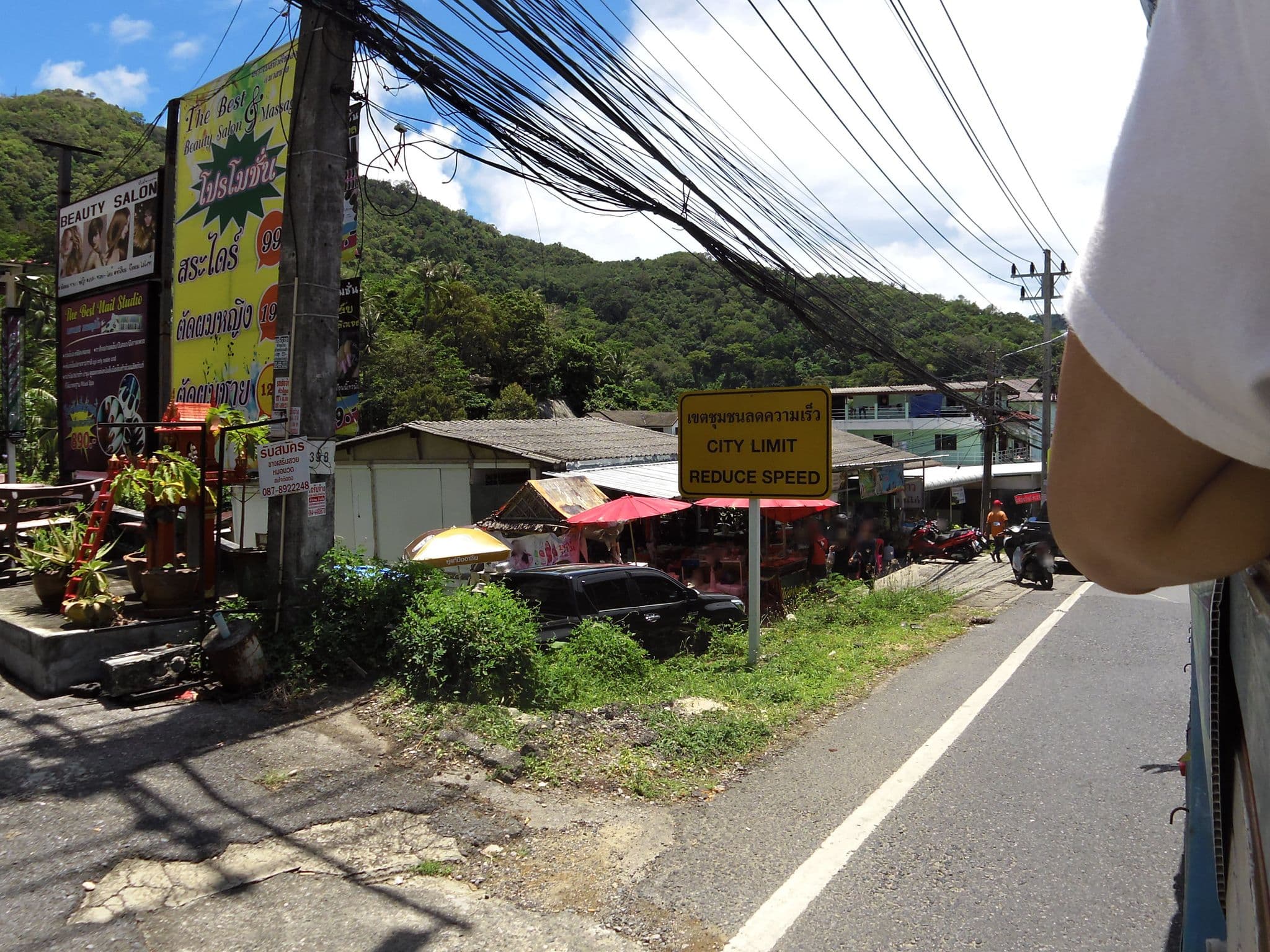Street view near Villa Tona Phuket, Ban Kata