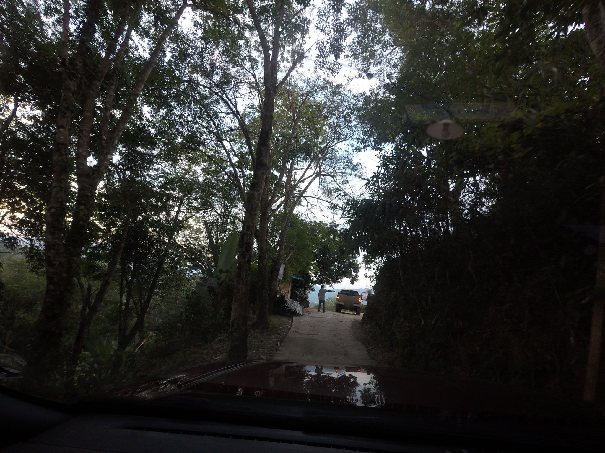 Street view near Cool Camping, Betong — © mishari (CC BY-SA · Mapillary)