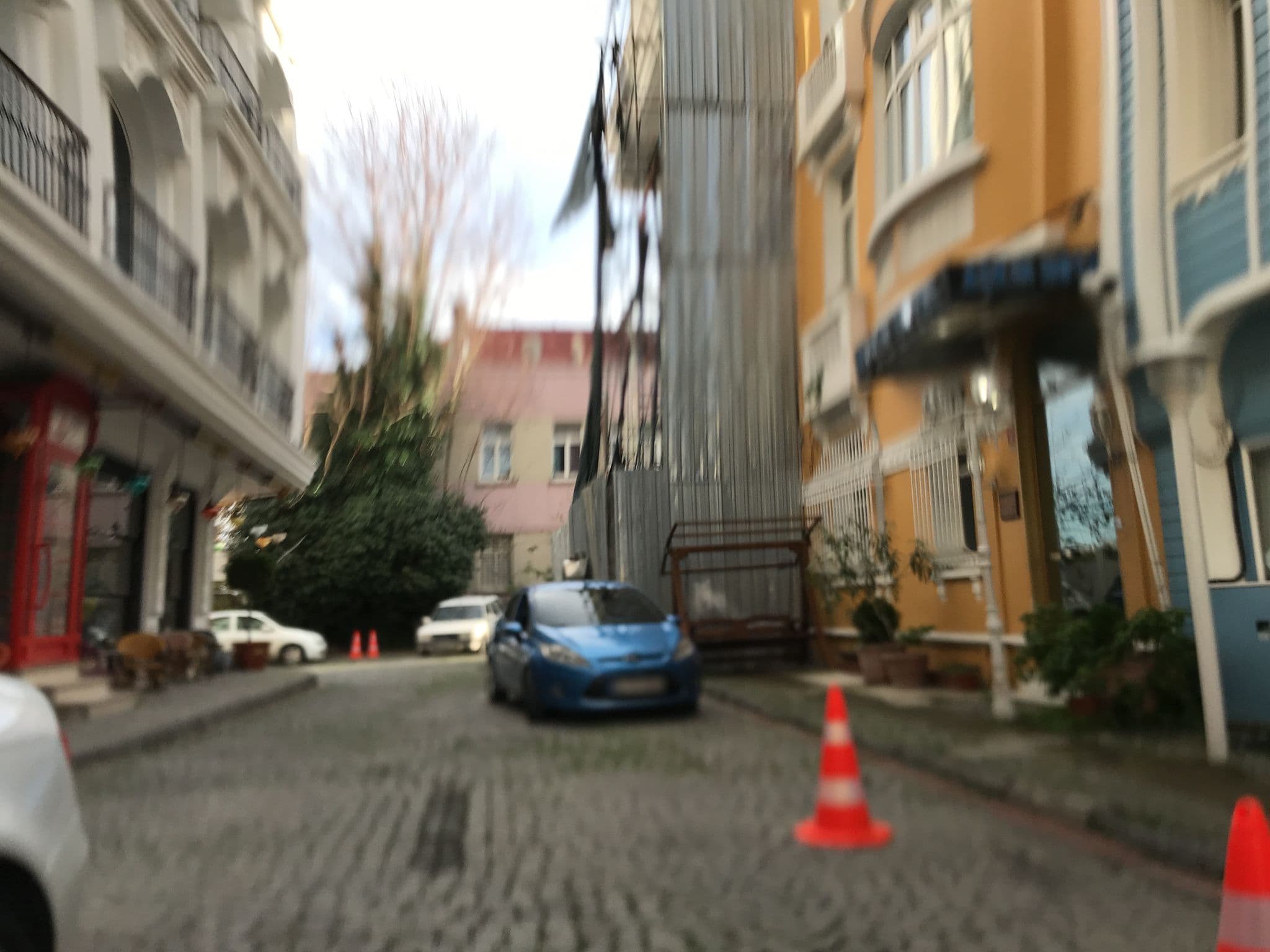 Street view near Aşkin Hotel, Sultanahmet
