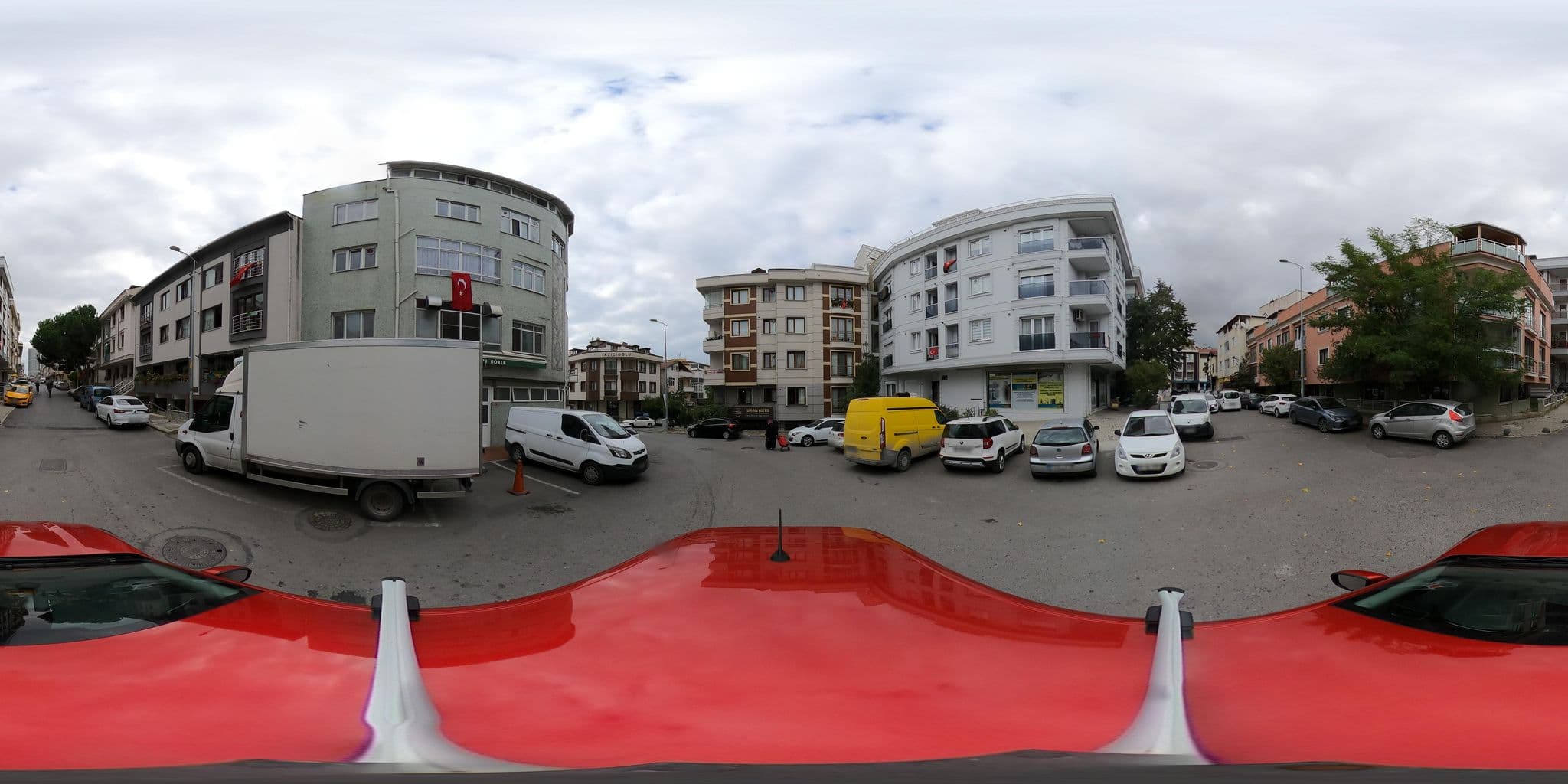 Street view near Kanuni Nazimbey sk, Altunizade — © ademturkmen (CC BY-SA · Mapillary)