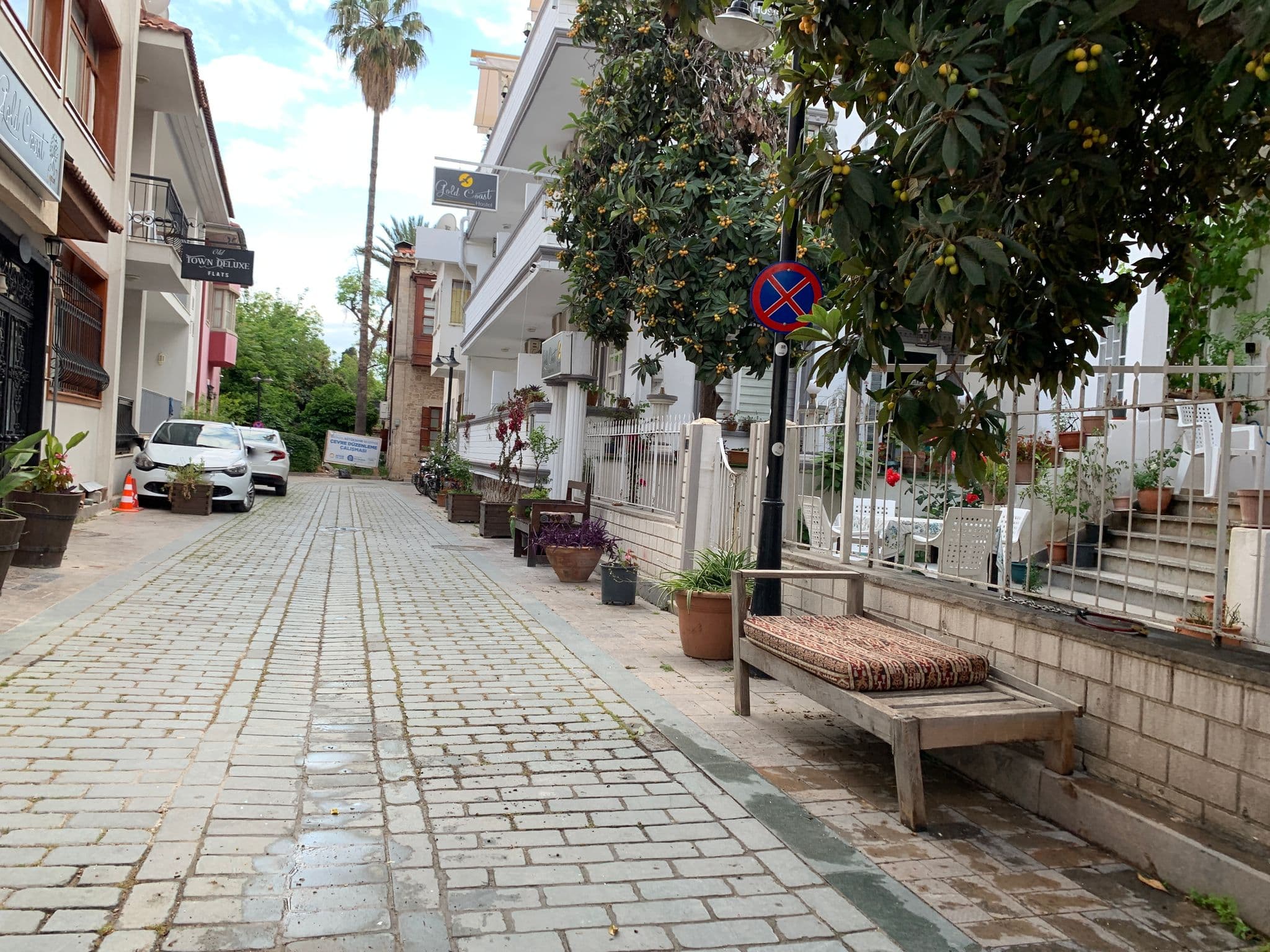 Street view near Old Town Deluxe Flats, Antalya — © empty (CC BY-SA · Mapillary)