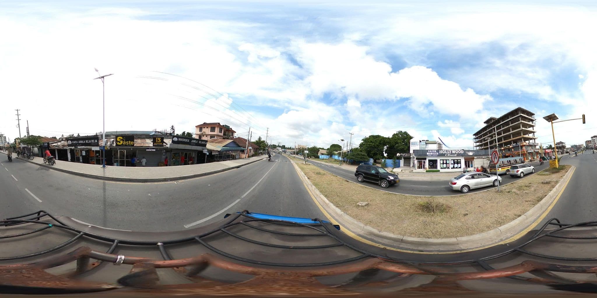 Street view near Royal court, Magomeni