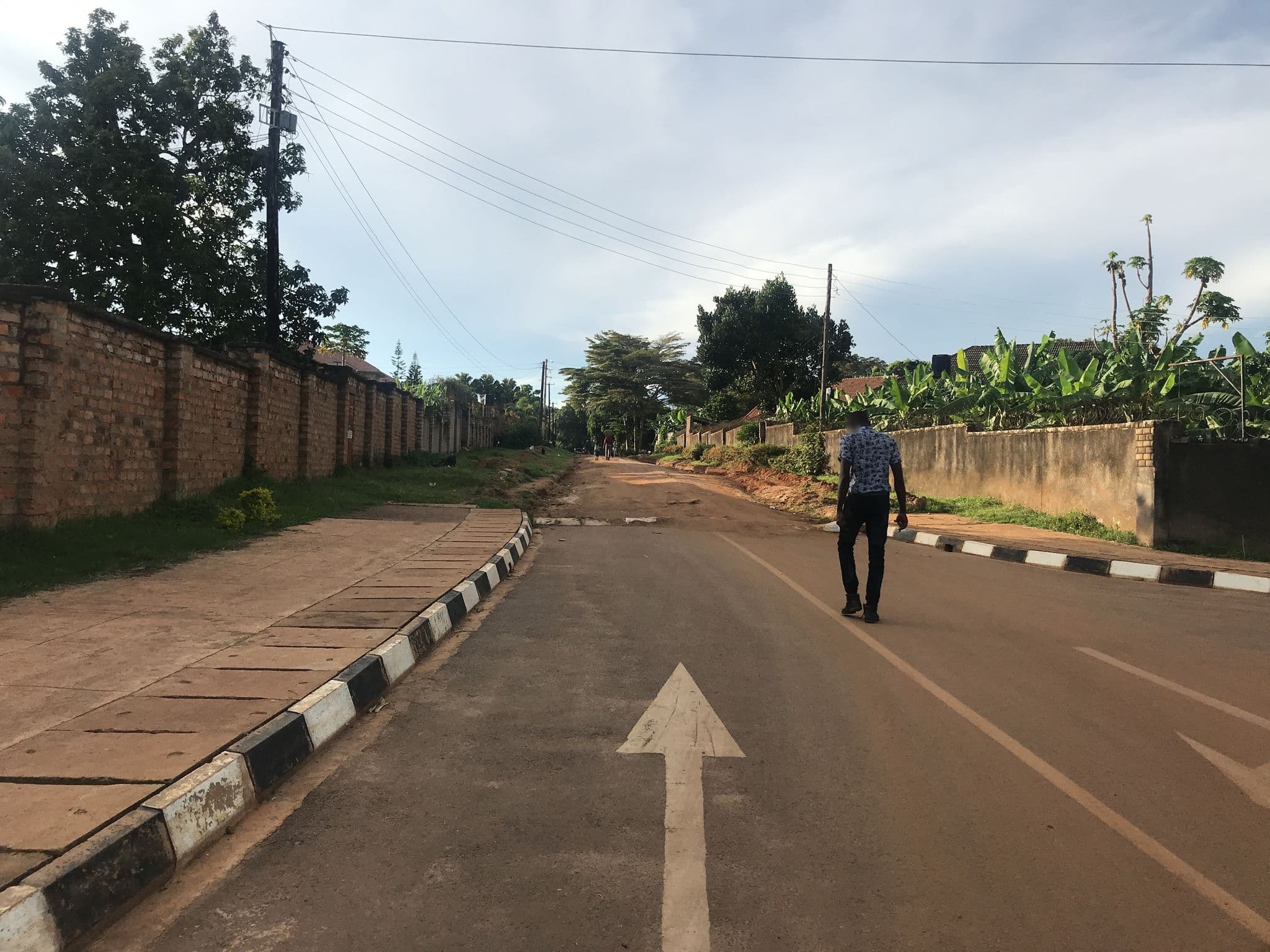 Street view near Central Inn, Entebbe — © matilda (CC BY-SA · Mapillary)