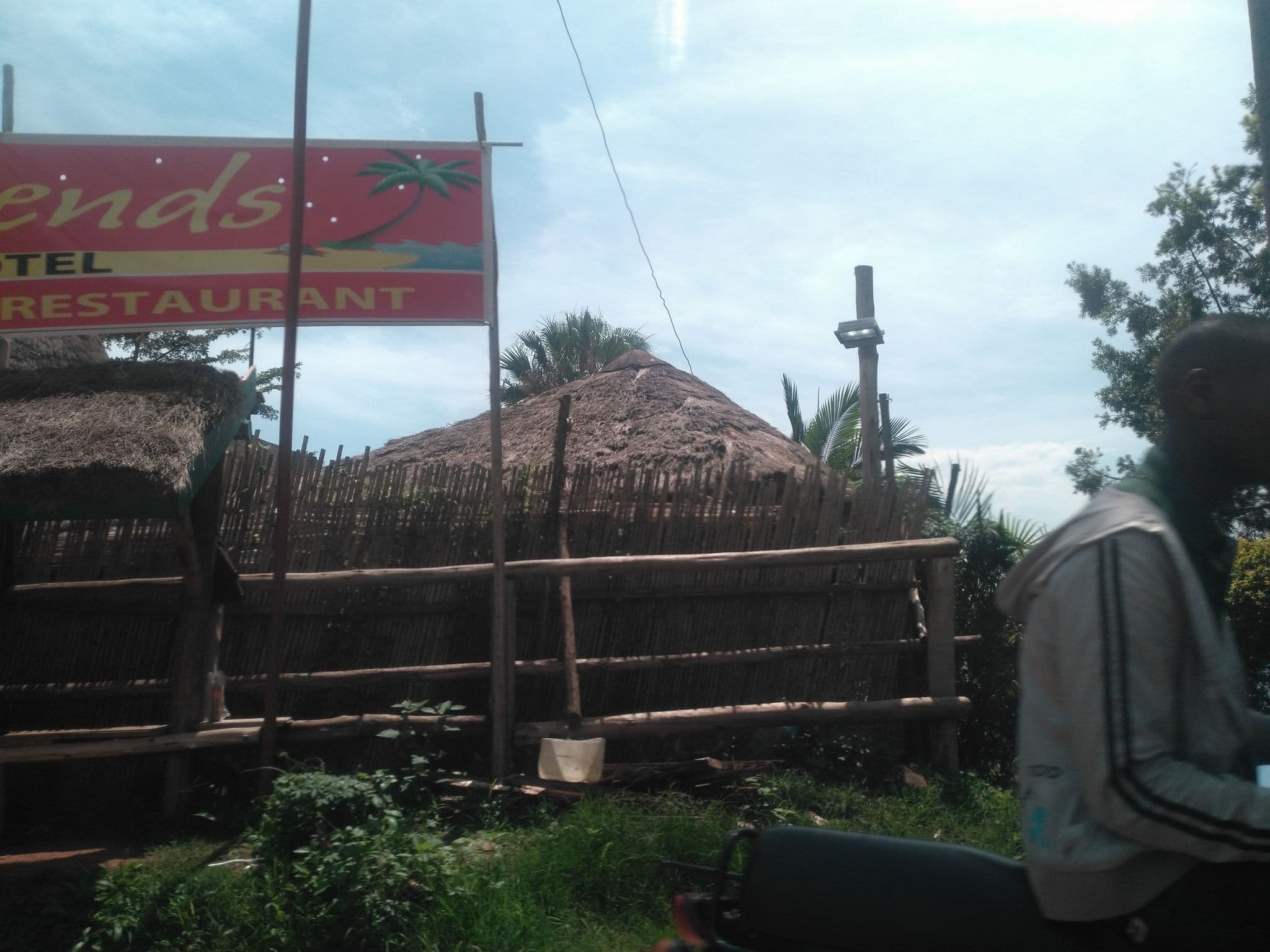 Street view near Anderita Beach Hotel Restaurant, Entebbe — © ralebipim (CC BY-SA · Mapillary)