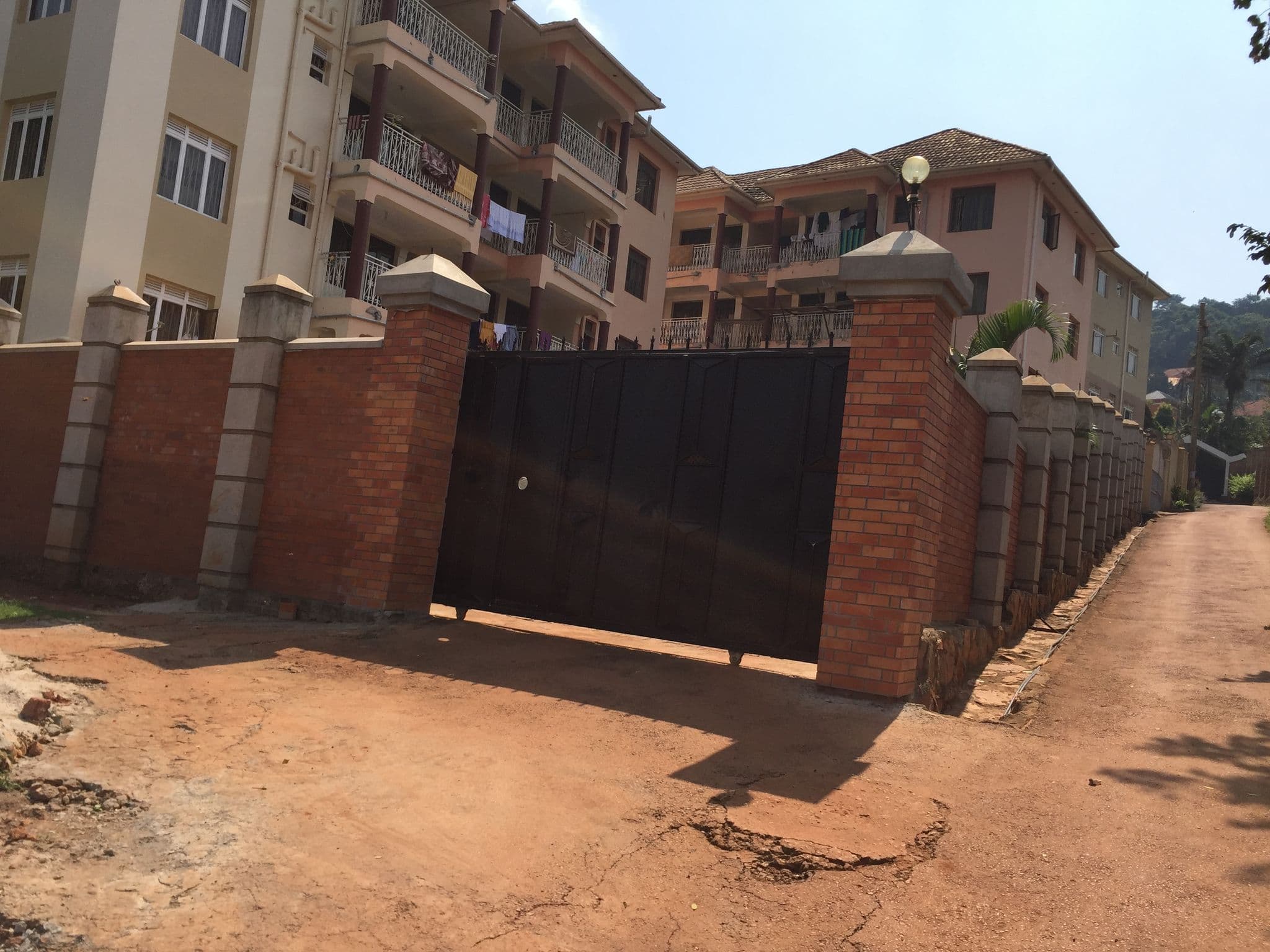 Street view near Nasser N.G Musosi, Kampala