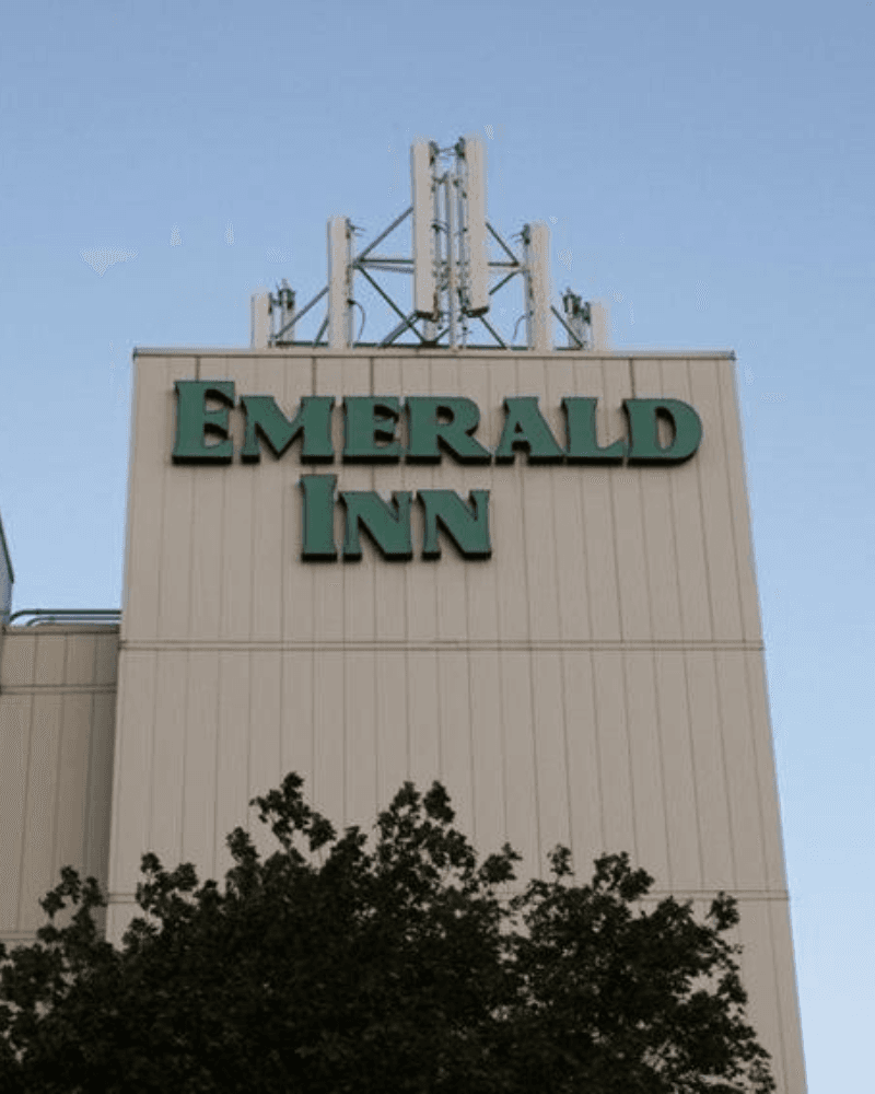Emerald Inn, Hotel in North Saint Paul