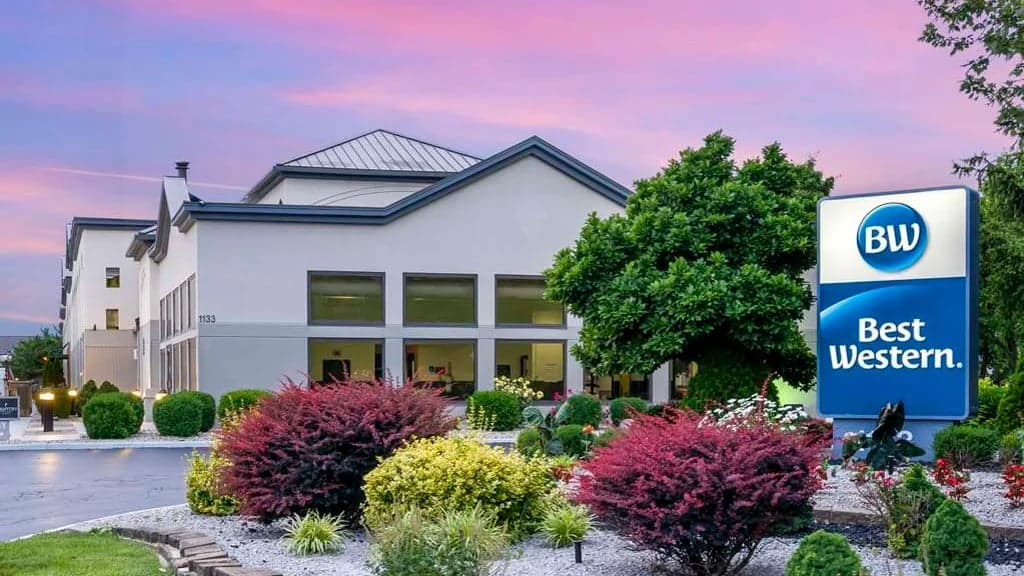 Best Western Suites, Hotel in Lincoln Village