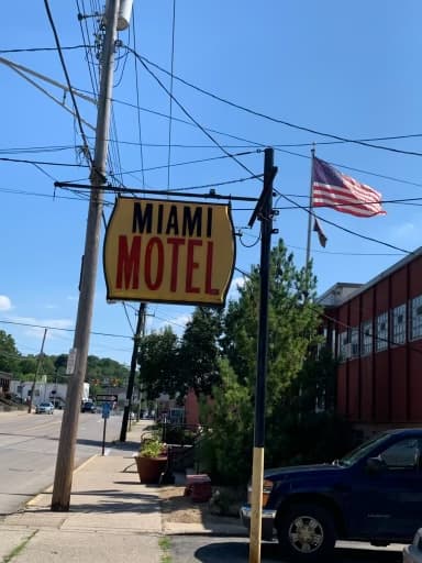 Miami Motel, Motel in Cleves