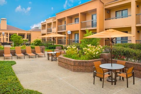 Courtyard Chicago Deerfield, Hotel in Deerfield