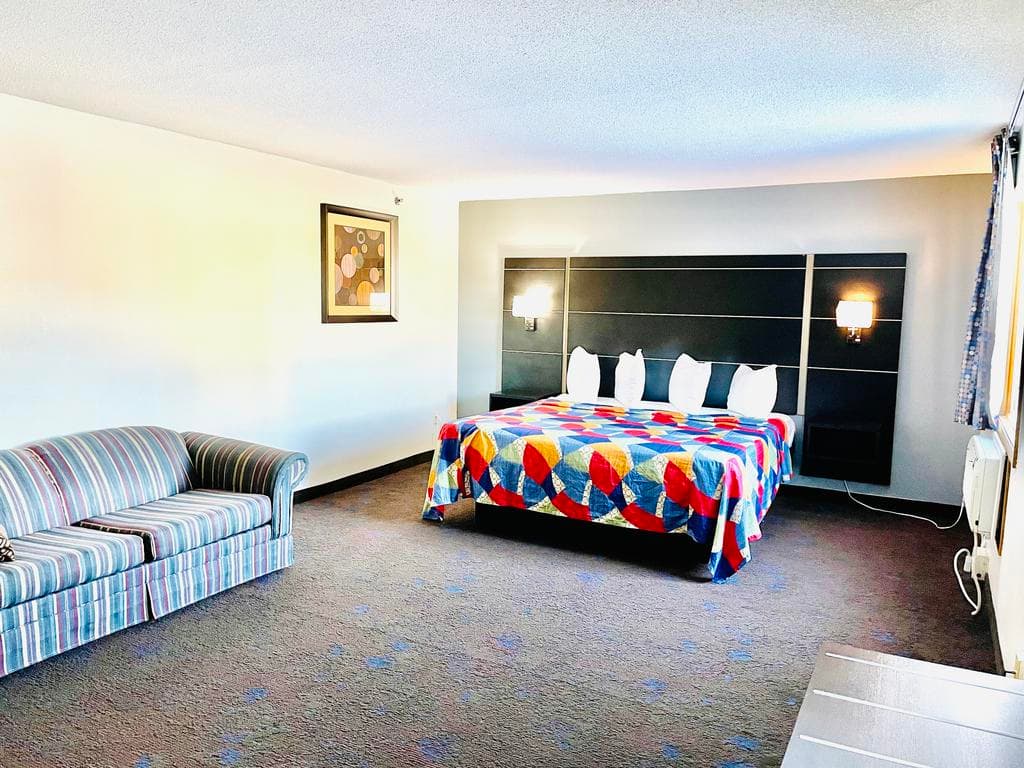 Coratel Inn & Suites by Jasper, Hotel in Dundas