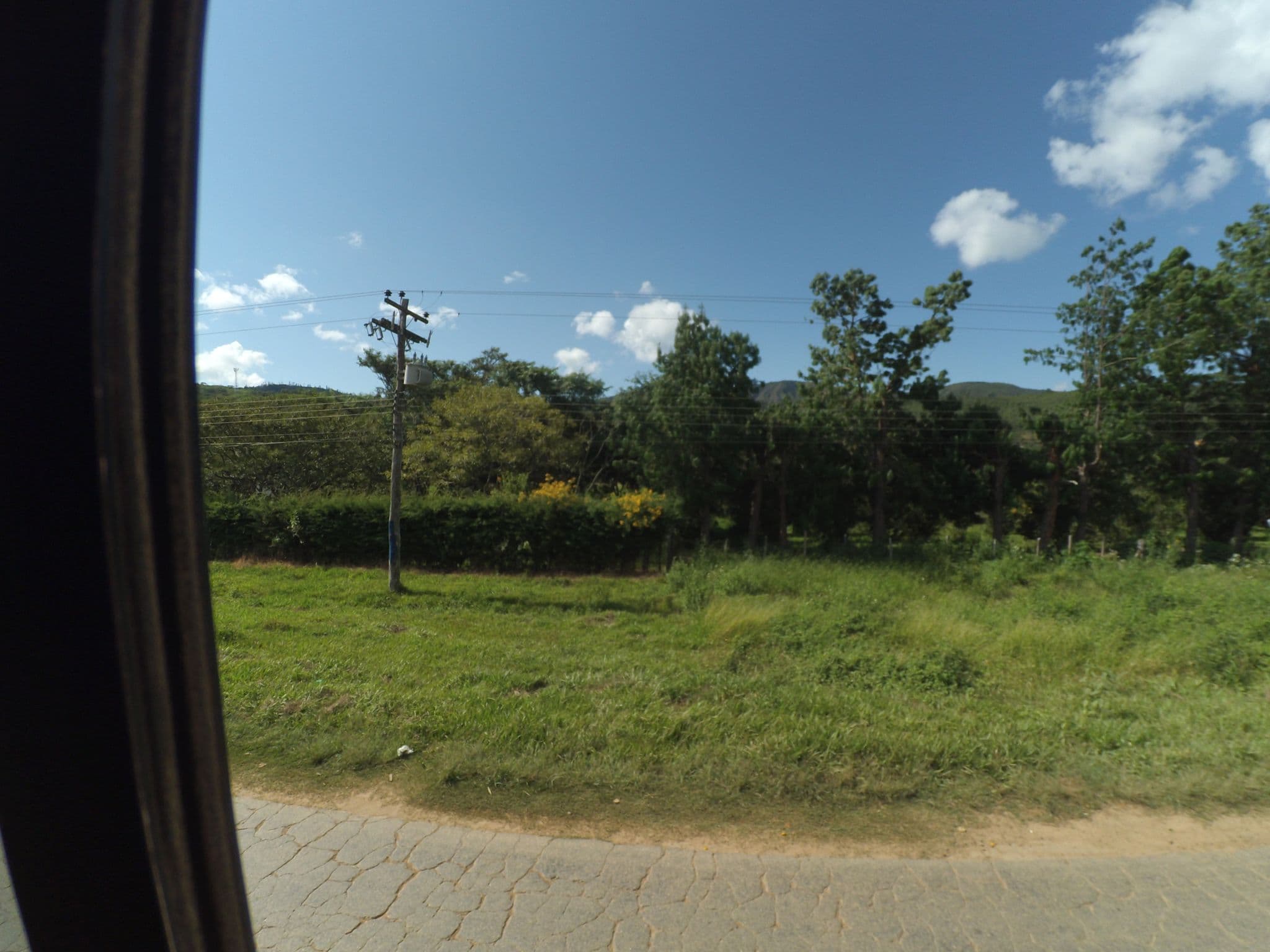 Street view near Residencial Rosamar, Samaipata — © yoviajo (CC BY-SA · Mapillary)