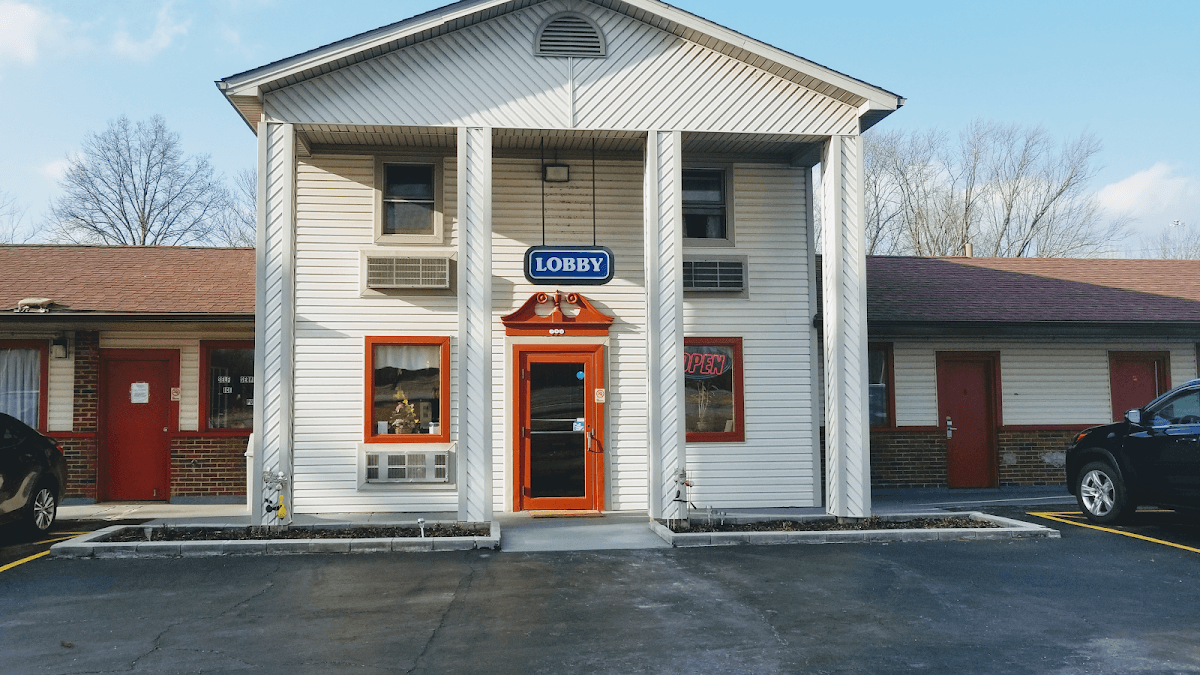 Falls Inn, Motel in Newton Falls