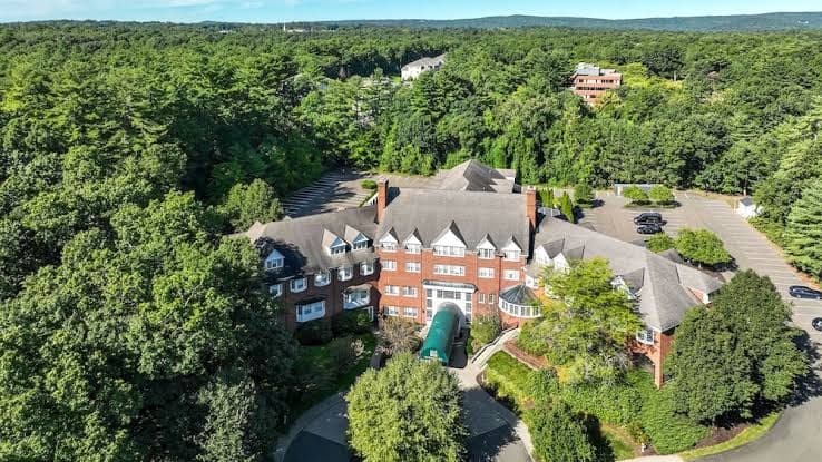 Simsbury Inn, Hotel in Weatogue
