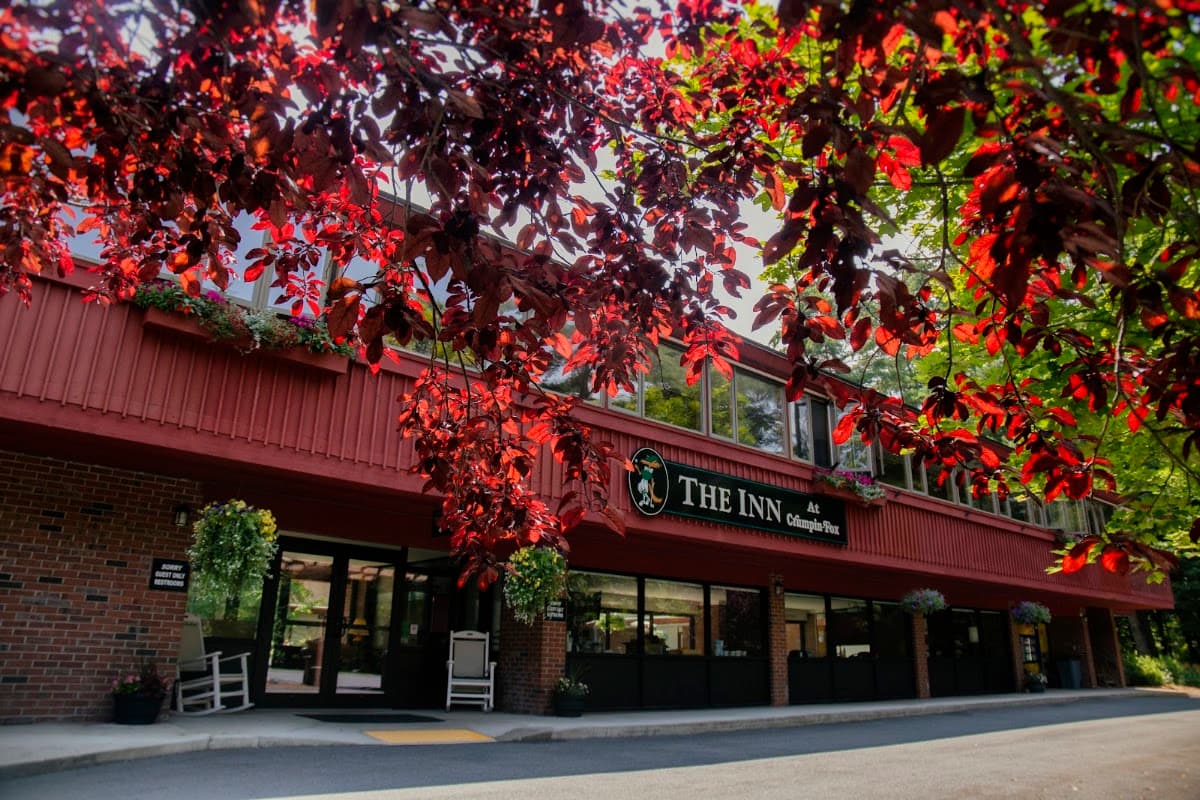 The Inn at Crumpin Fox, Hotel in Bernardston