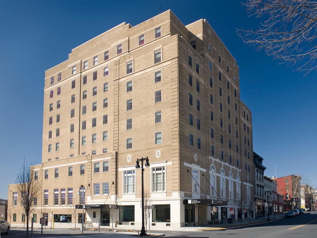 Grand Eastonian Suites Hotel, Hotel in Easton