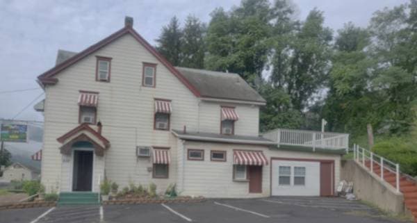 Heaven & Earth Inn, Hotel in Palmerton