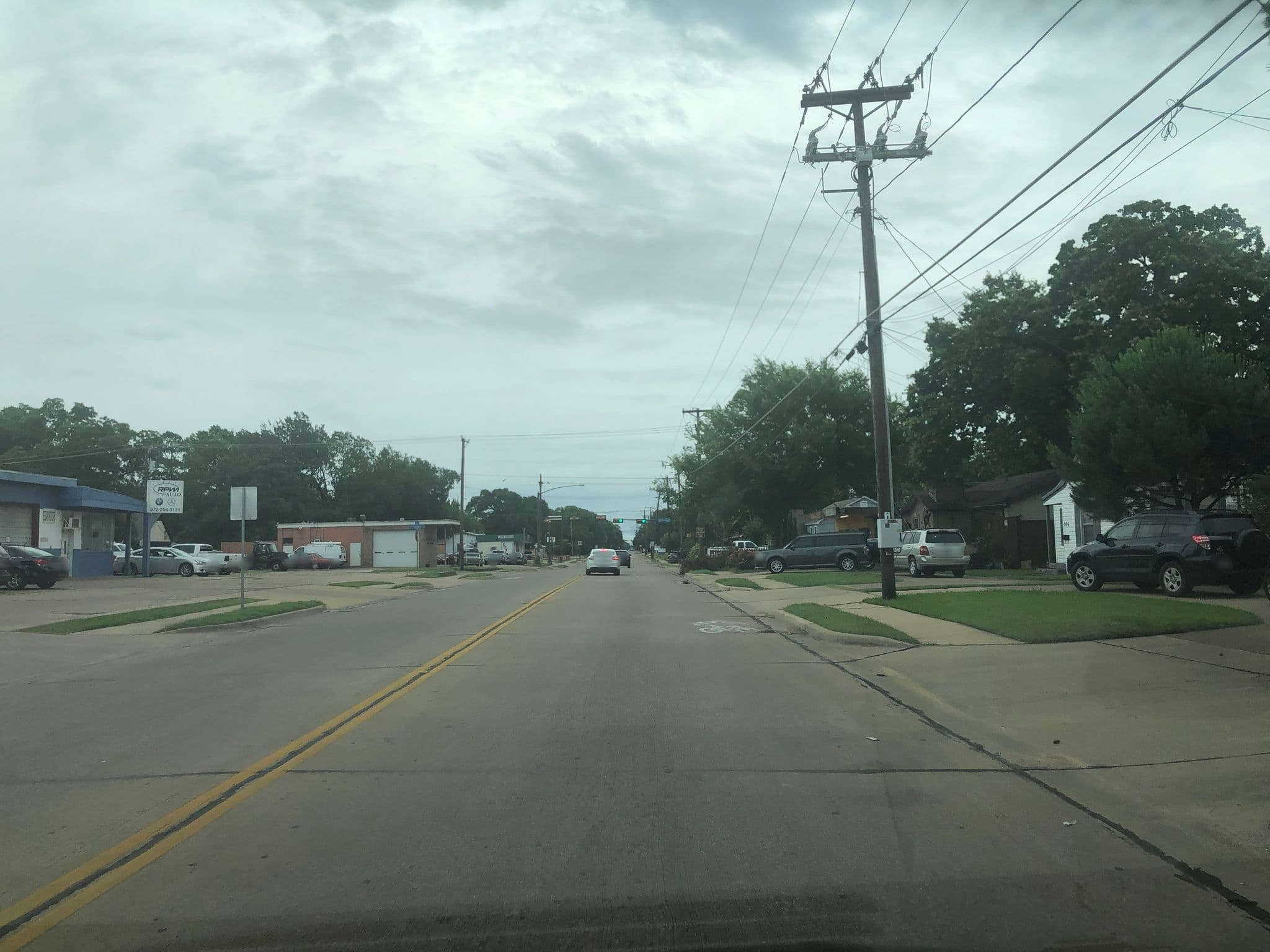Street view near Wild Wild West Backpackers Hostel, Irving — © msvirgo86 (CC BY-SA · Mapillary)