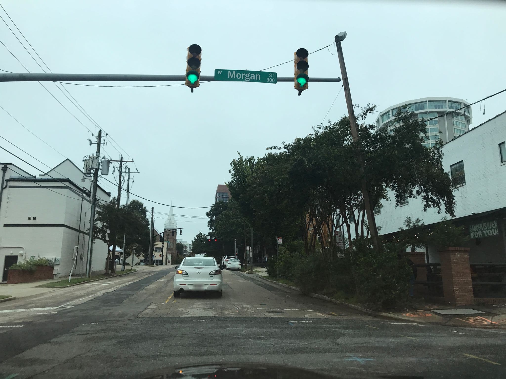 Street view near Friendship Inn Capitol, Raleigh — © _jcaruso (CC BY-SA · Mapillary)