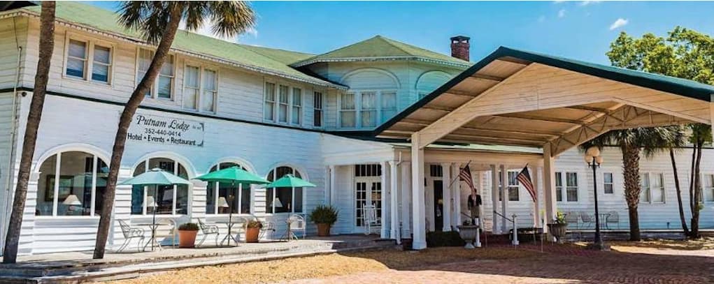 Putnam Lodge, Hotel in Cross City
