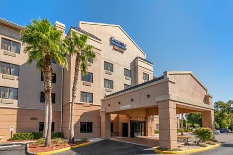 Fairfield Inn & Suites Holiday Tarpon Springs, Hotel in Holiday