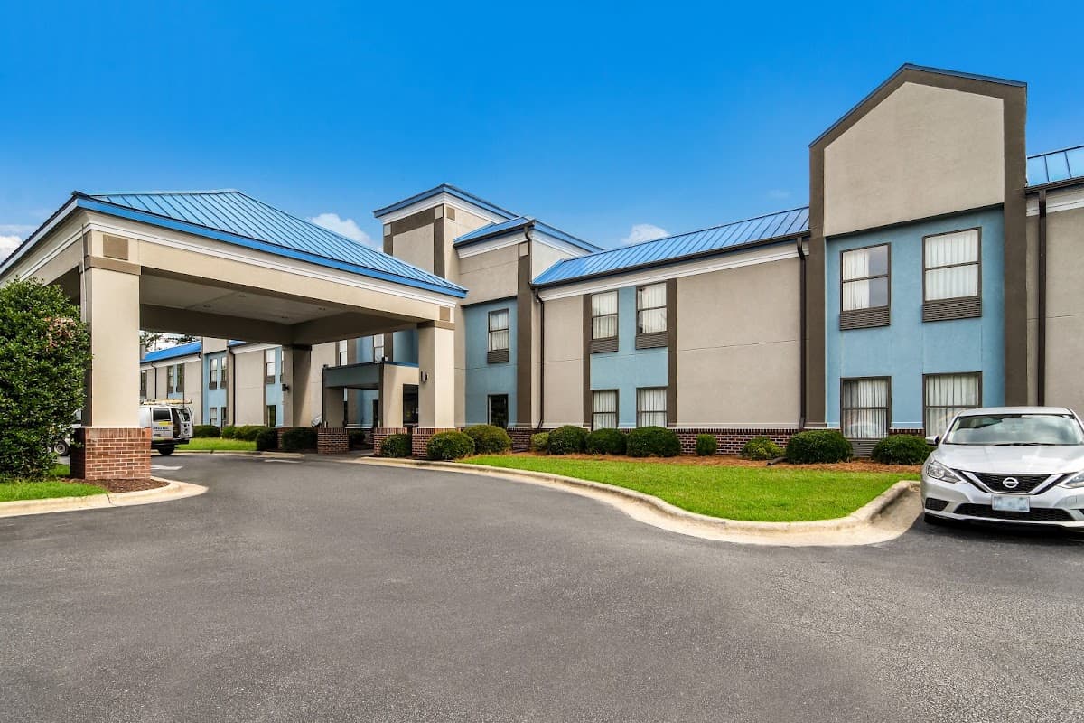 Surestay Plus Hotel by Best Western Tarboro, Hotel in Tarboro
