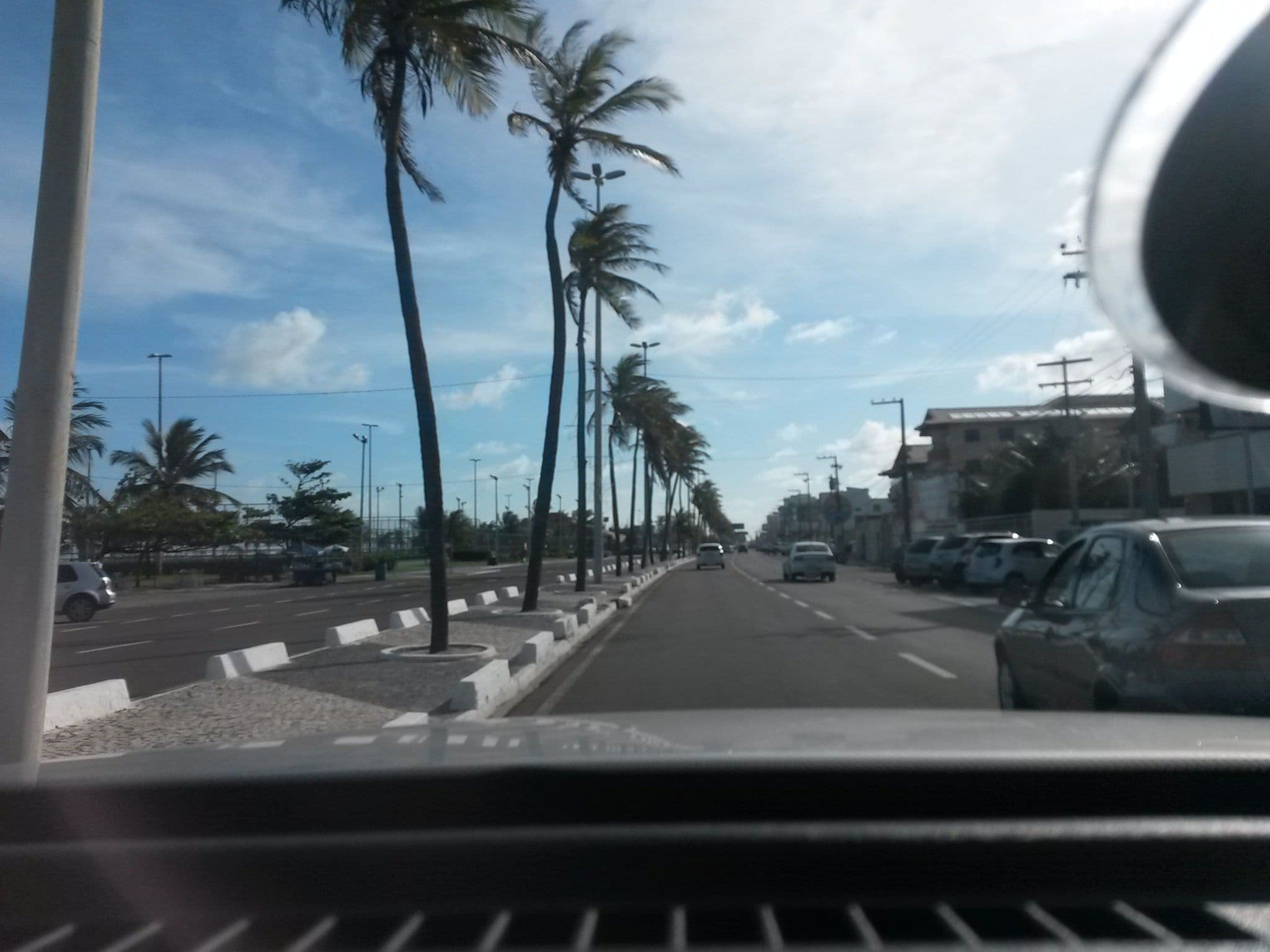 Street view near Simas Praia Hotel, Barra dos Coqueiros — © frchico (CC BY-SA · Mapillary)