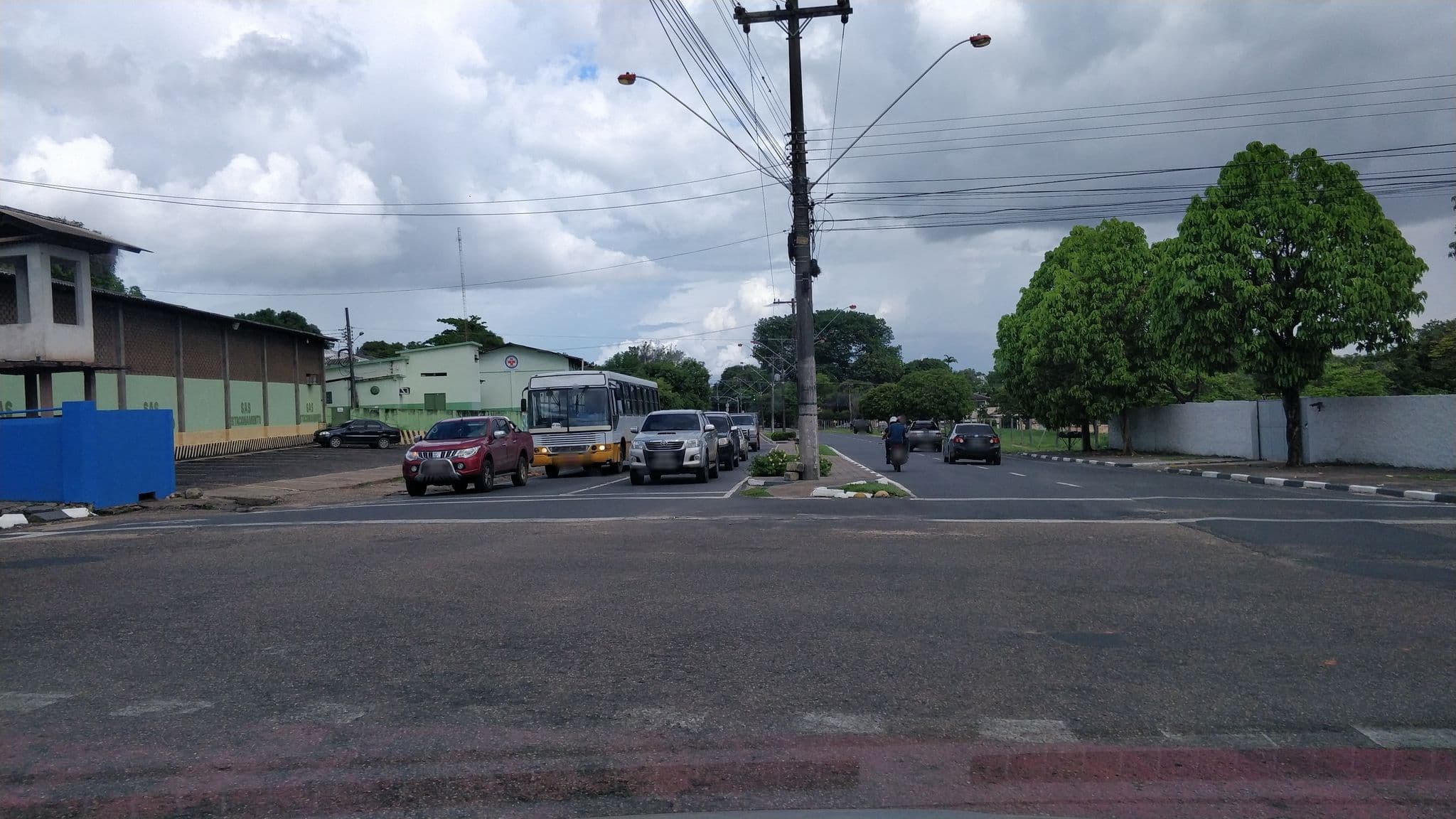 Street view near Hotel de Trânsito Subtenente/Sargento - Exército Brasileiro, Boa Vista — © johnpinto (CC BY-SA · Mapillary)