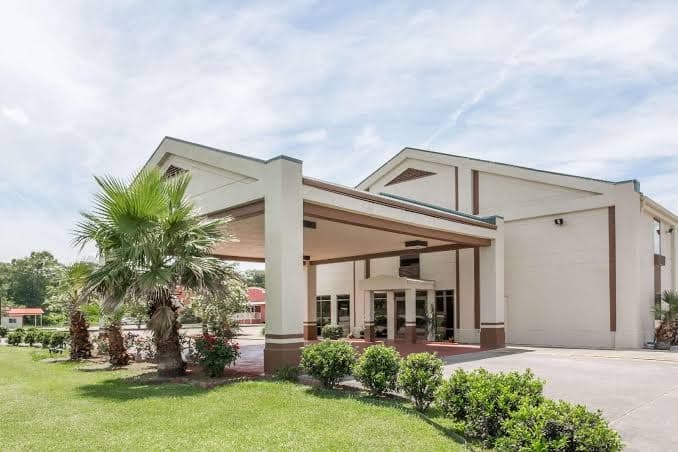 Days Inn by Wyndham Rayne, Hotel in Rayne