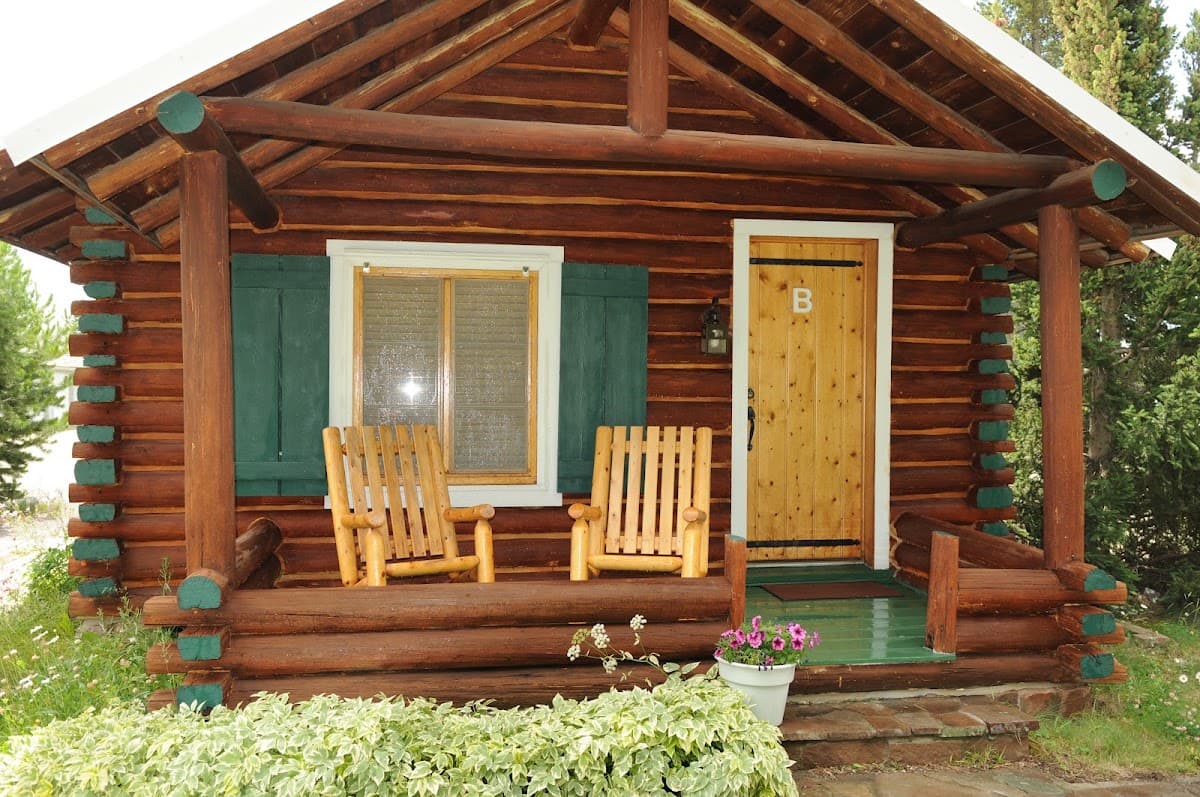 Whispering Pines Motel, Motel in West Yellowstone