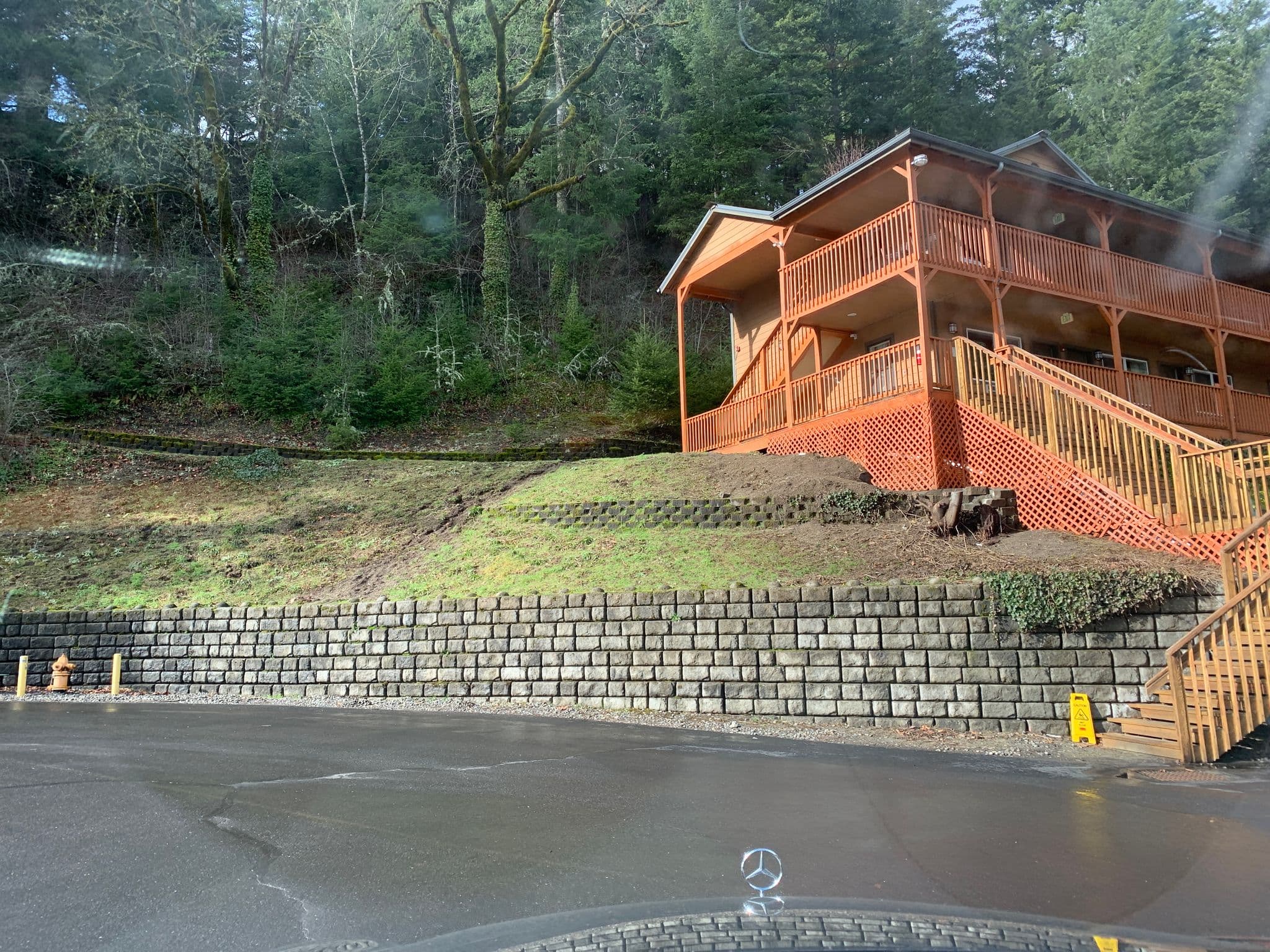 Street view near Carson Hot Springs Resort, Cascade Locks — © imagecapture (CC BY-SA · Mapillary)