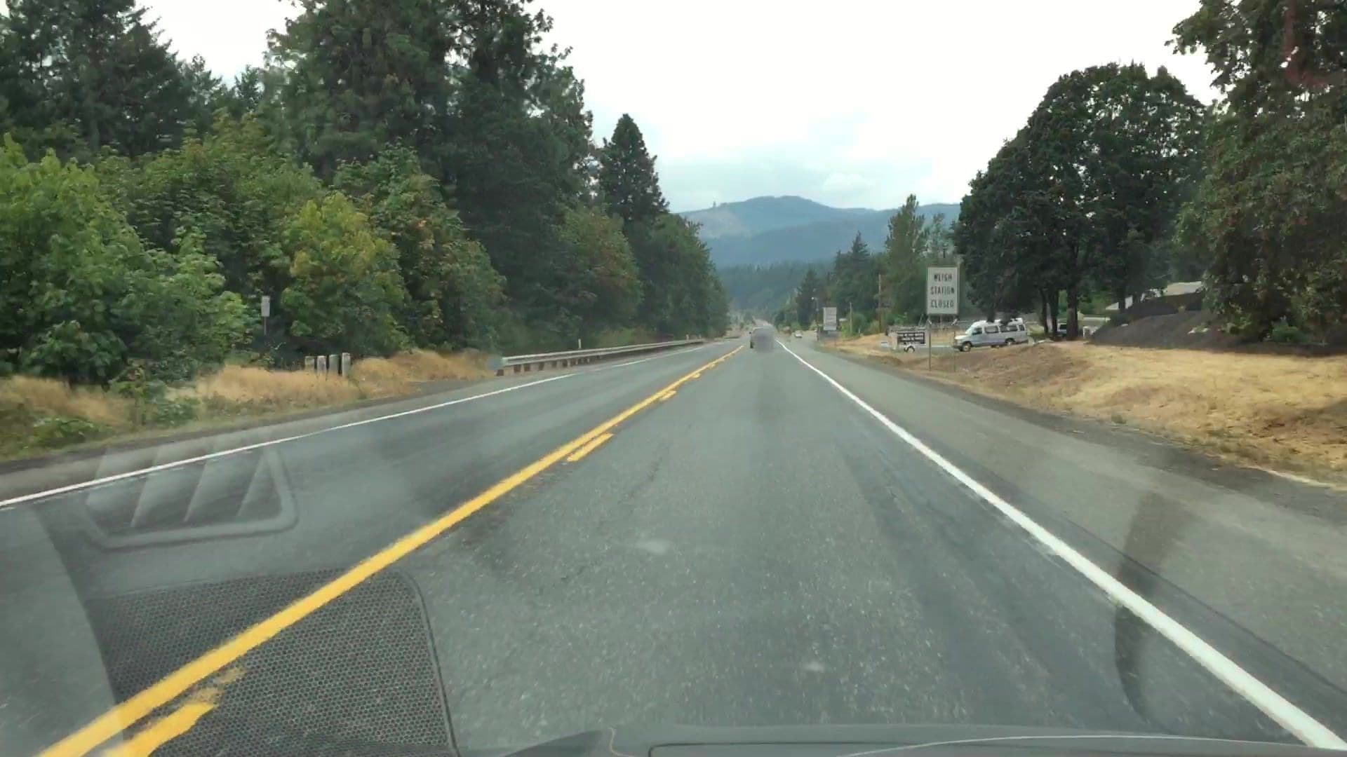 Street view near Wild Mountain Resort, Cascade Locks — © lvl5 (CC BY-SA · Mapillary)