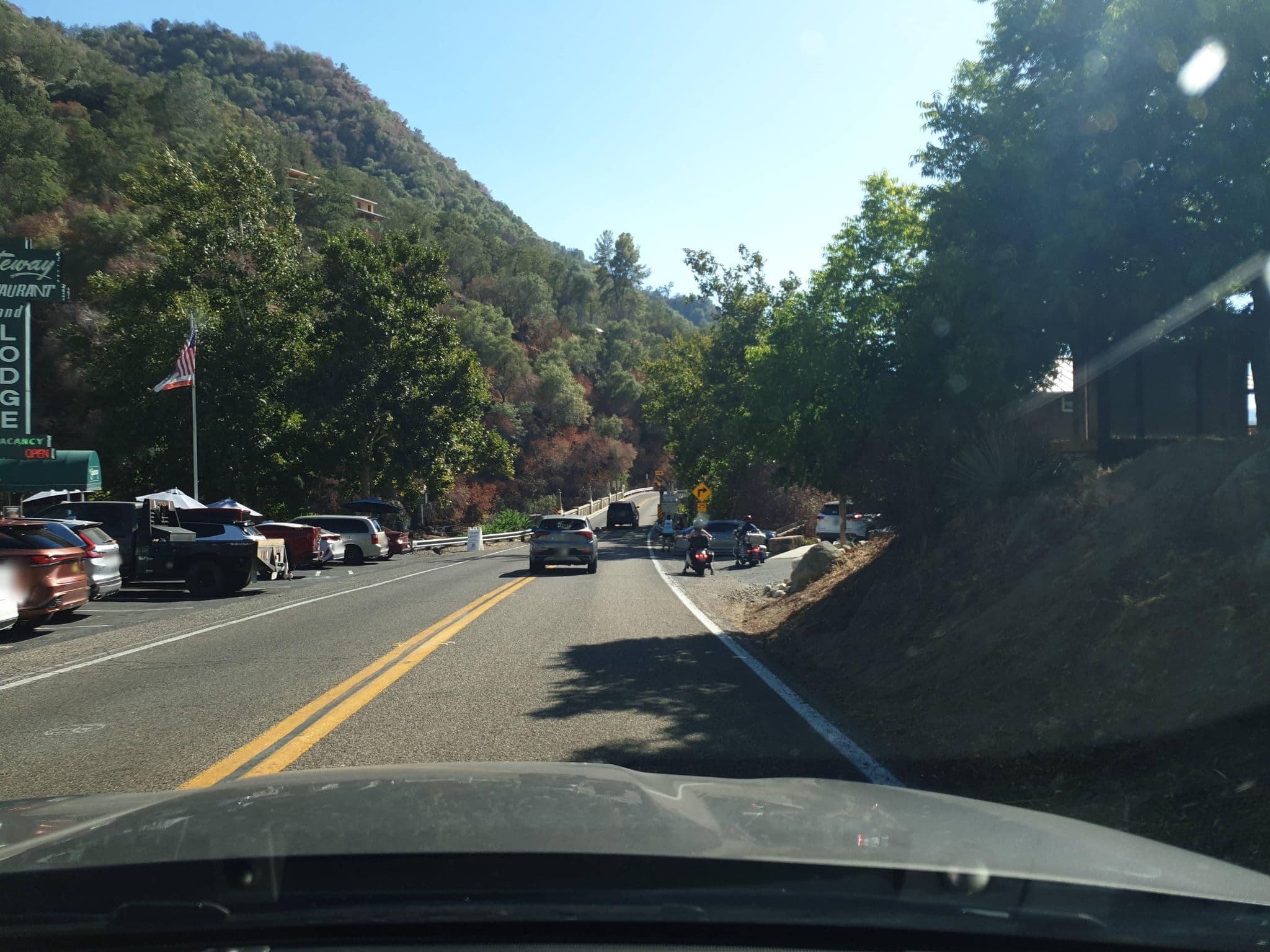 Street view near Sequoia Inn, Woodlake — © yannakis (CC BY-SA · Mapillary)