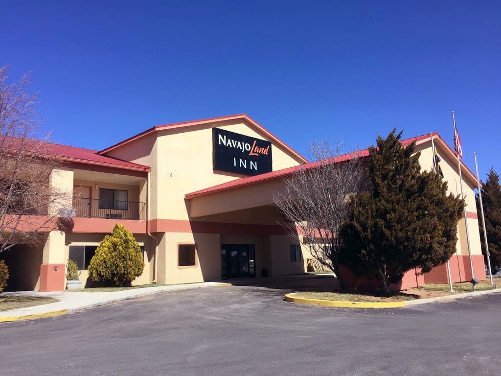 NavajoLand Inn & Suites, Hotel in Saint Michaels