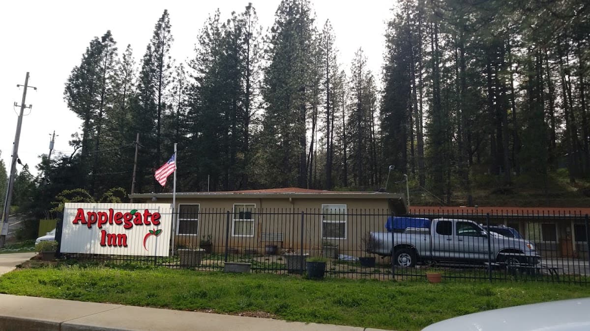 Applegate Inn, Motel in Meadow Vista