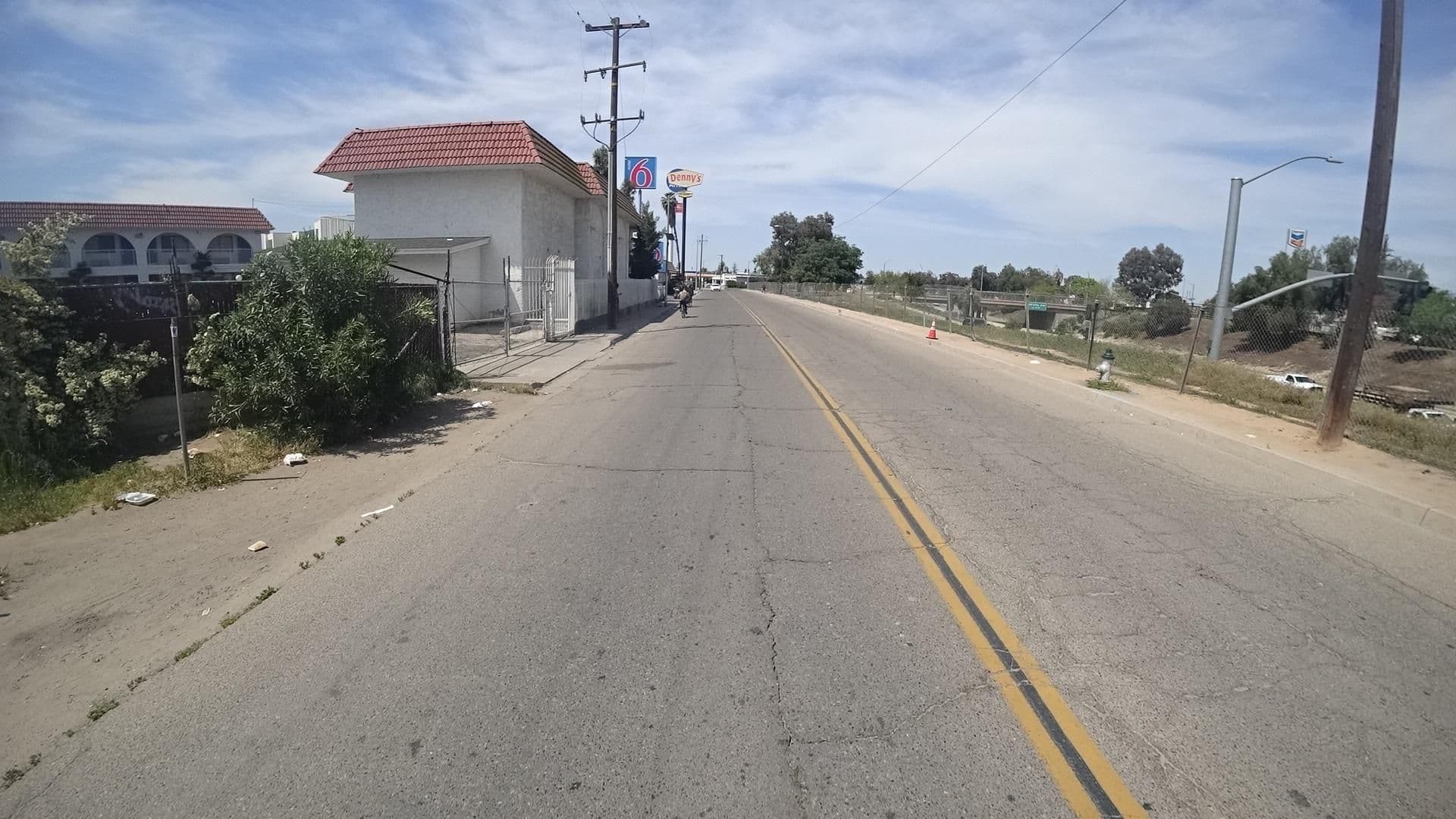 Street view near Executive Inn Fresno 2, Fresno — © marker_geo (CC BY-SA · Mapillary)