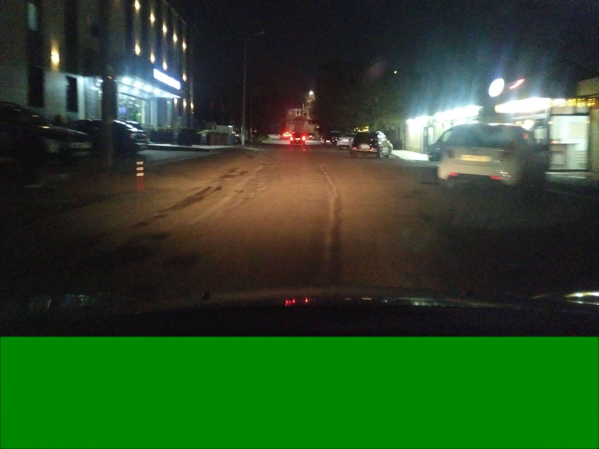 Street view near Porio Bello Hotel, Yunusobod — © sirojiddin520 (CC BY-SA · Mapillary)