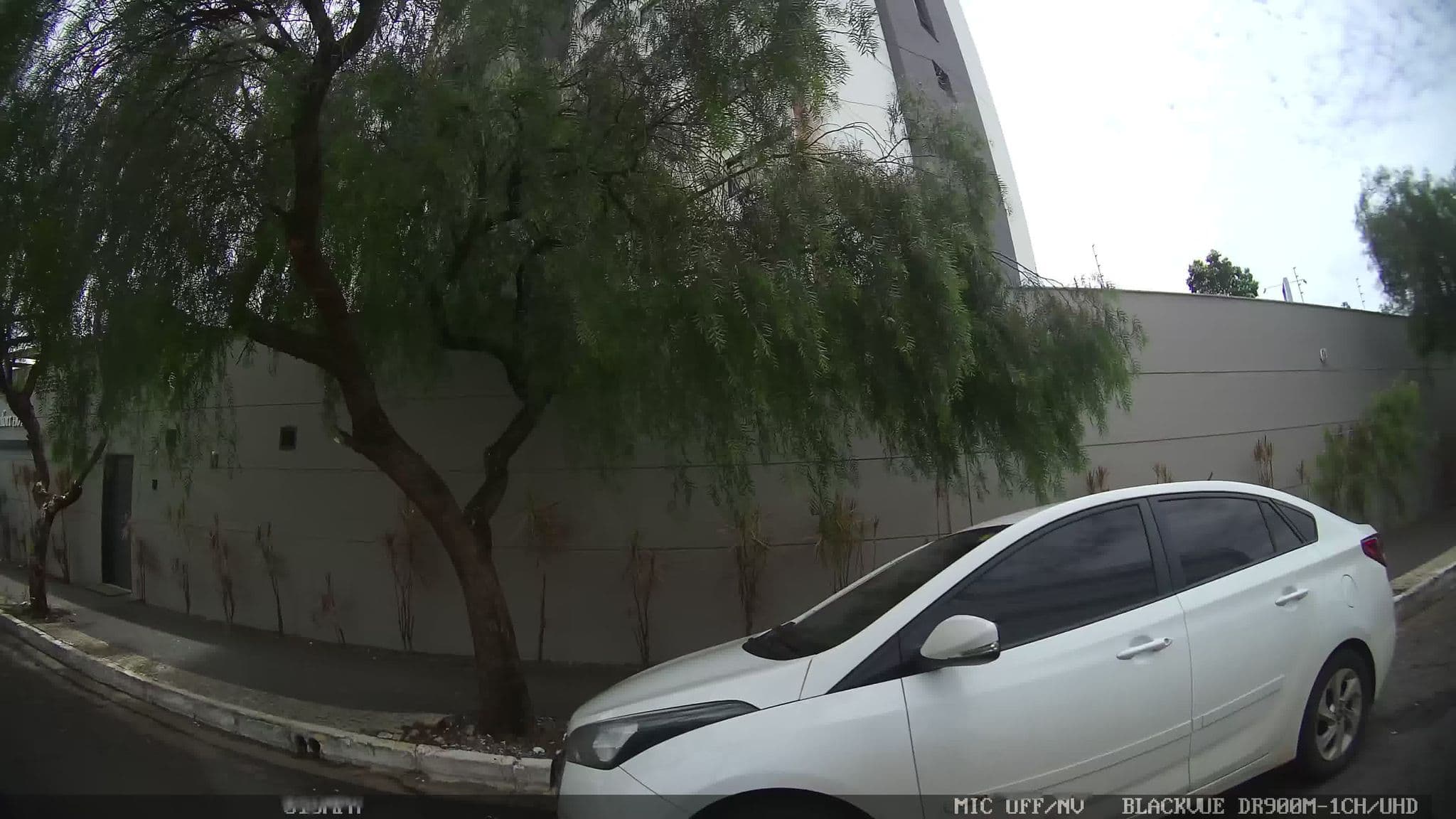Street view near Sleep Inn Hotel, Goiânia — © kaart_4 (CC BY-SA · Mapillary)