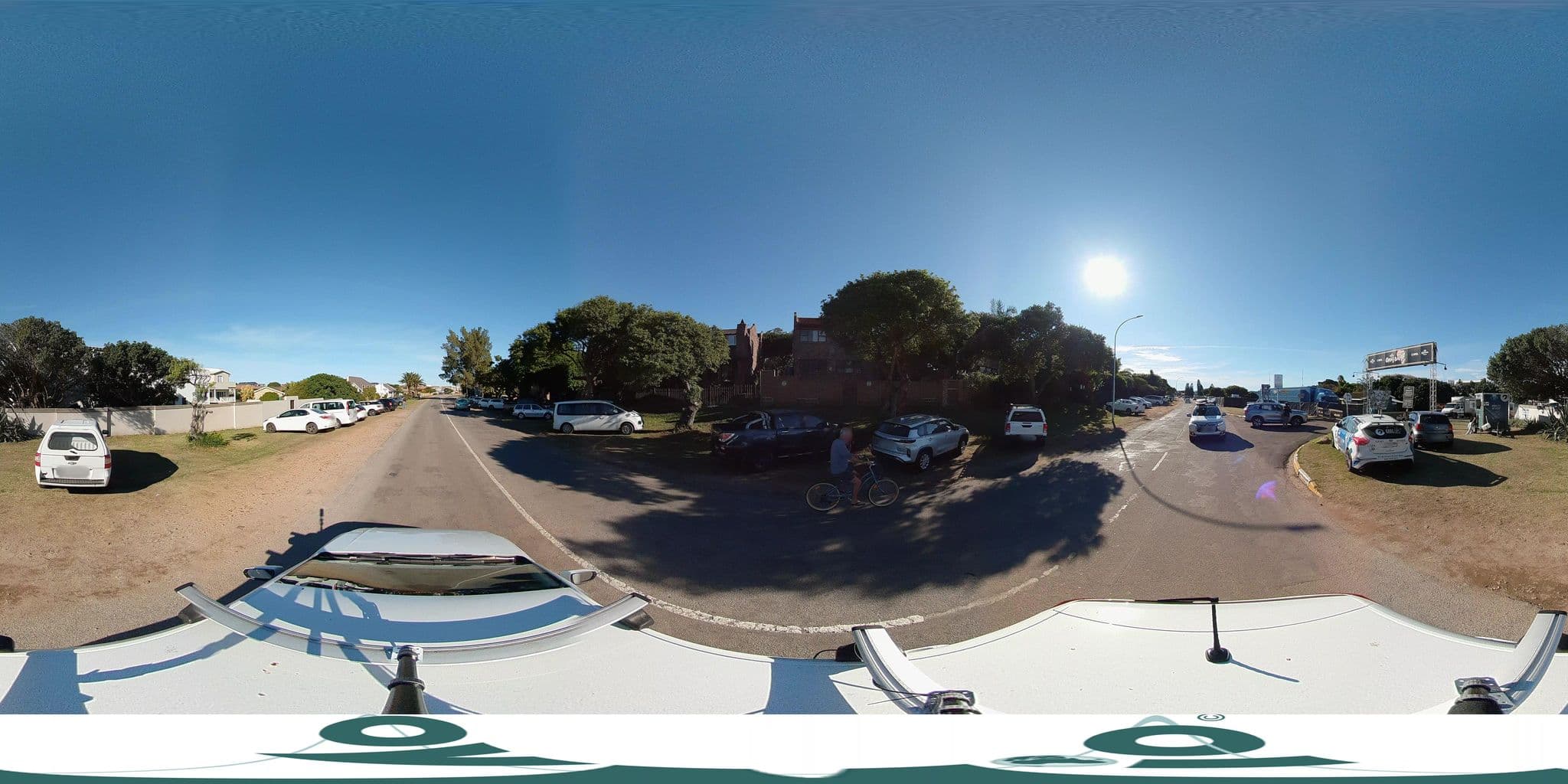 Street view near Surf Inn, Jeffreys Bay — © ovvio (CC BY-SA · Mapillary)