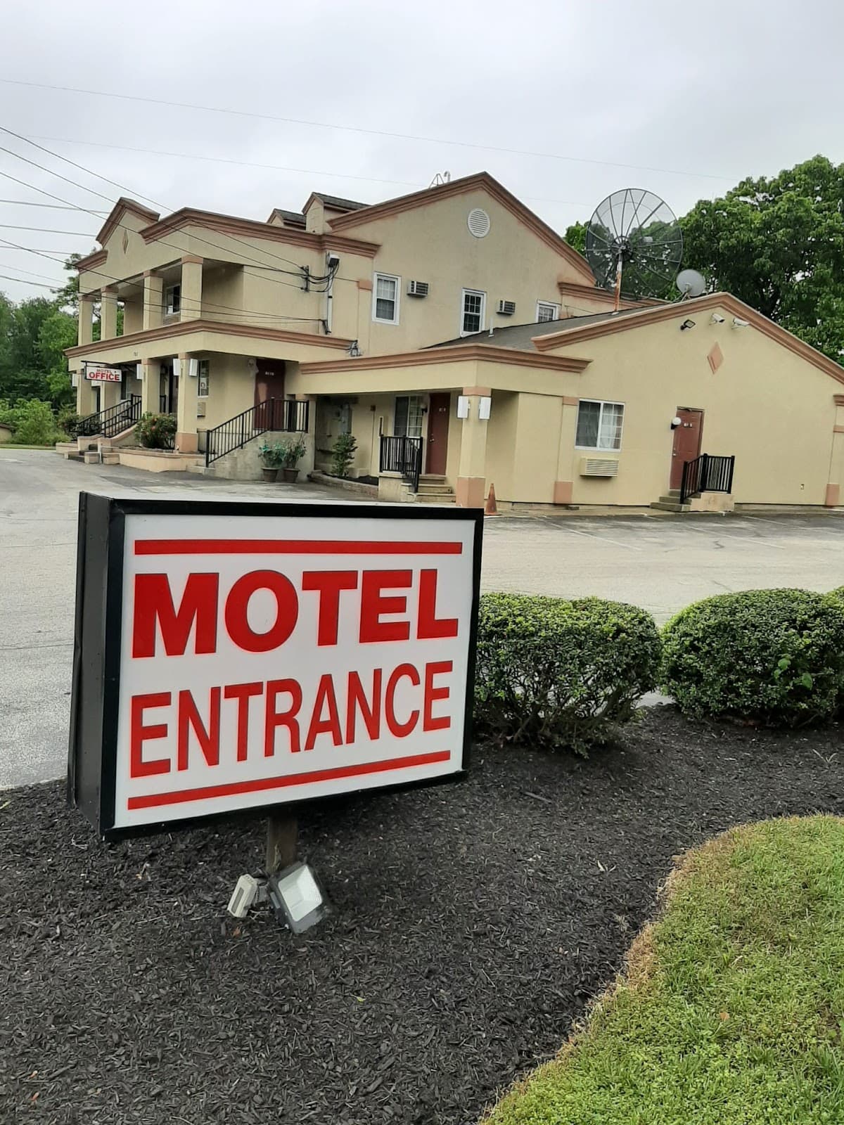 Travelers Lodge & Suites, Hotel in Chesilhurst