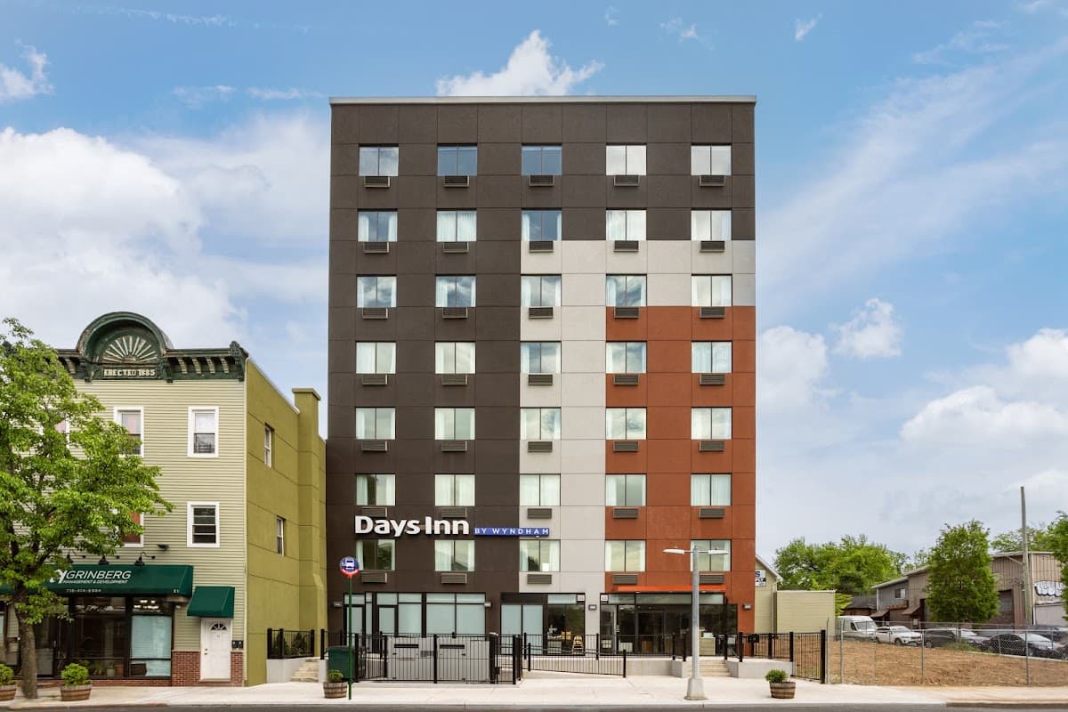 Days Inn by Wyndham Staten Island, Hotel in Westerleigh