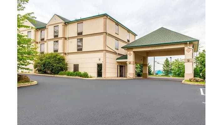 Quality Inn Hackettstown - Long Valley, Hotel in Beattystown