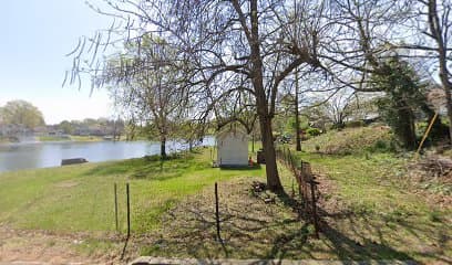 Narraticon Lake Park, Motel in Swedesboro